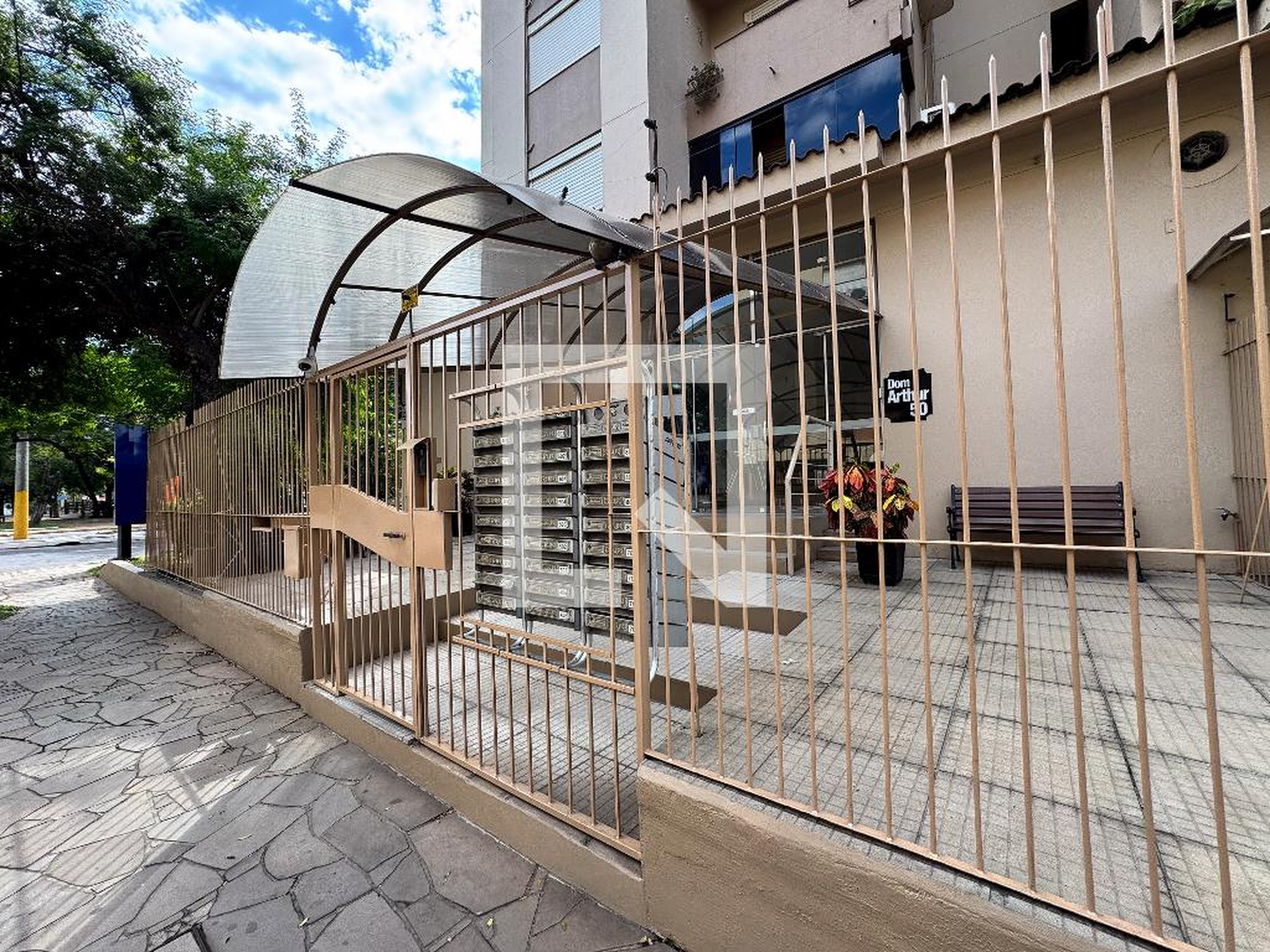 Fachada Edifício Residencial e Comercial Dom Arthur