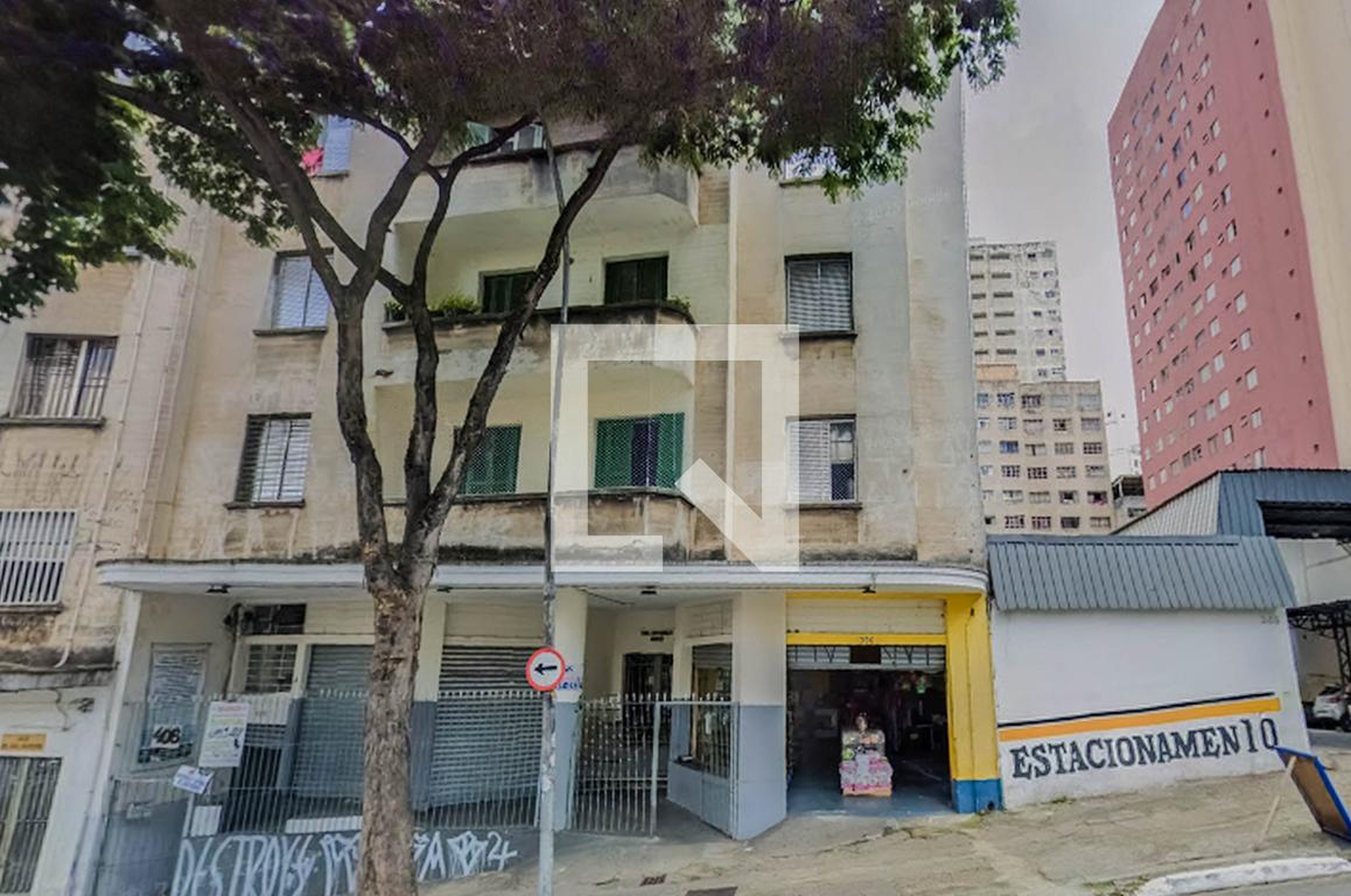 Fachada Condomínio em Rua Tabatinguera, 400