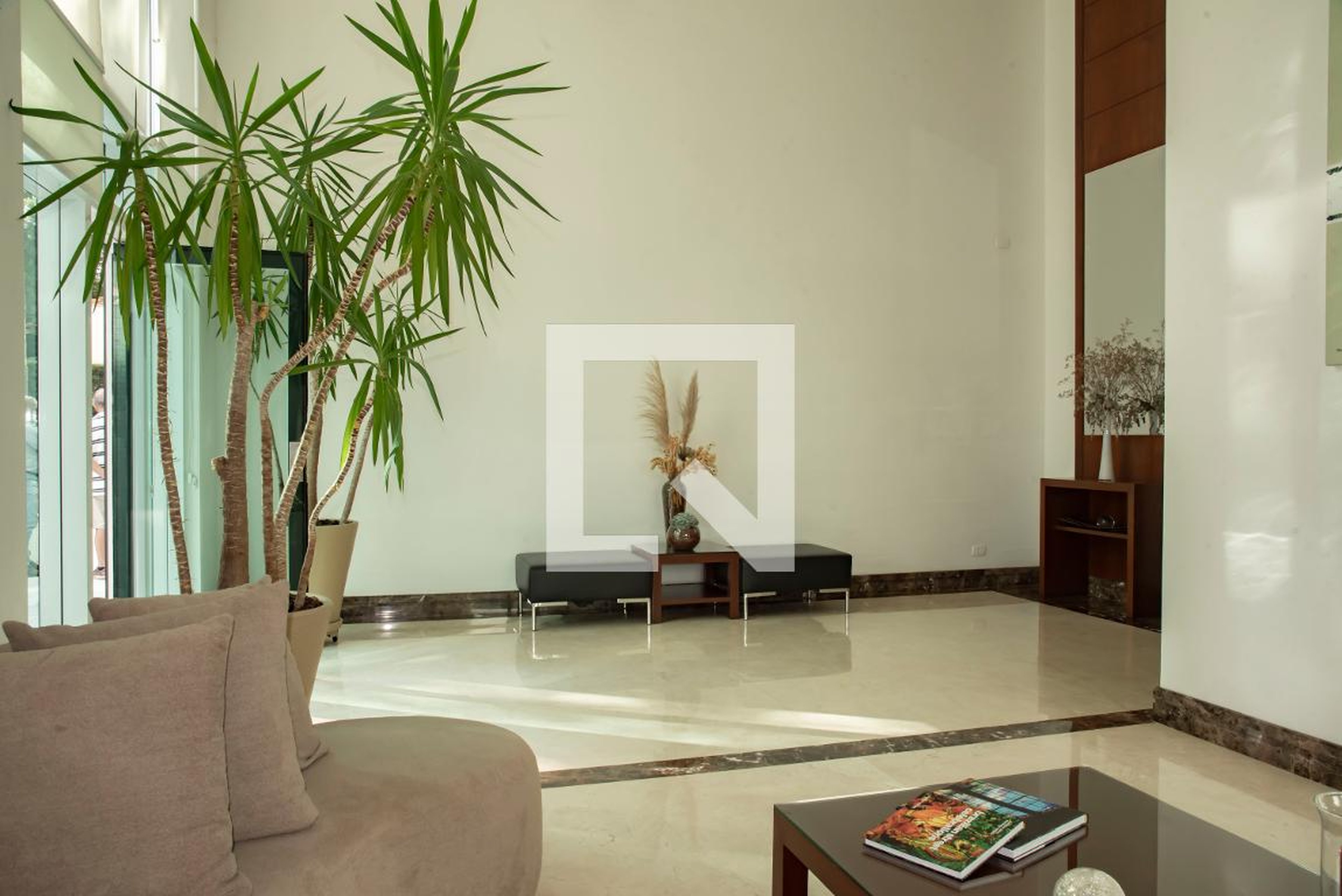 Hall social - Edifício Esmeralda