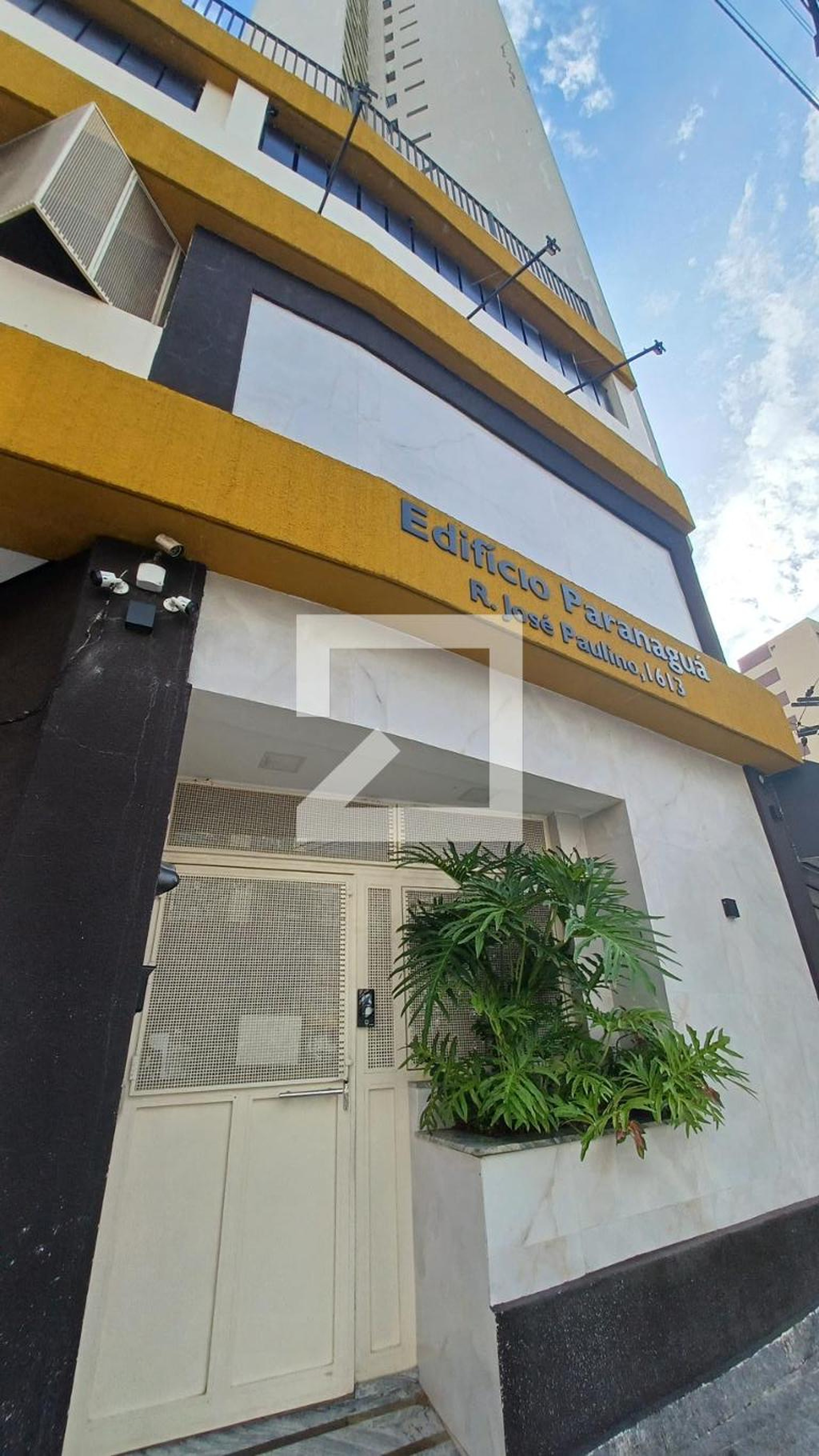 Fachada Condomínio Paranaguá