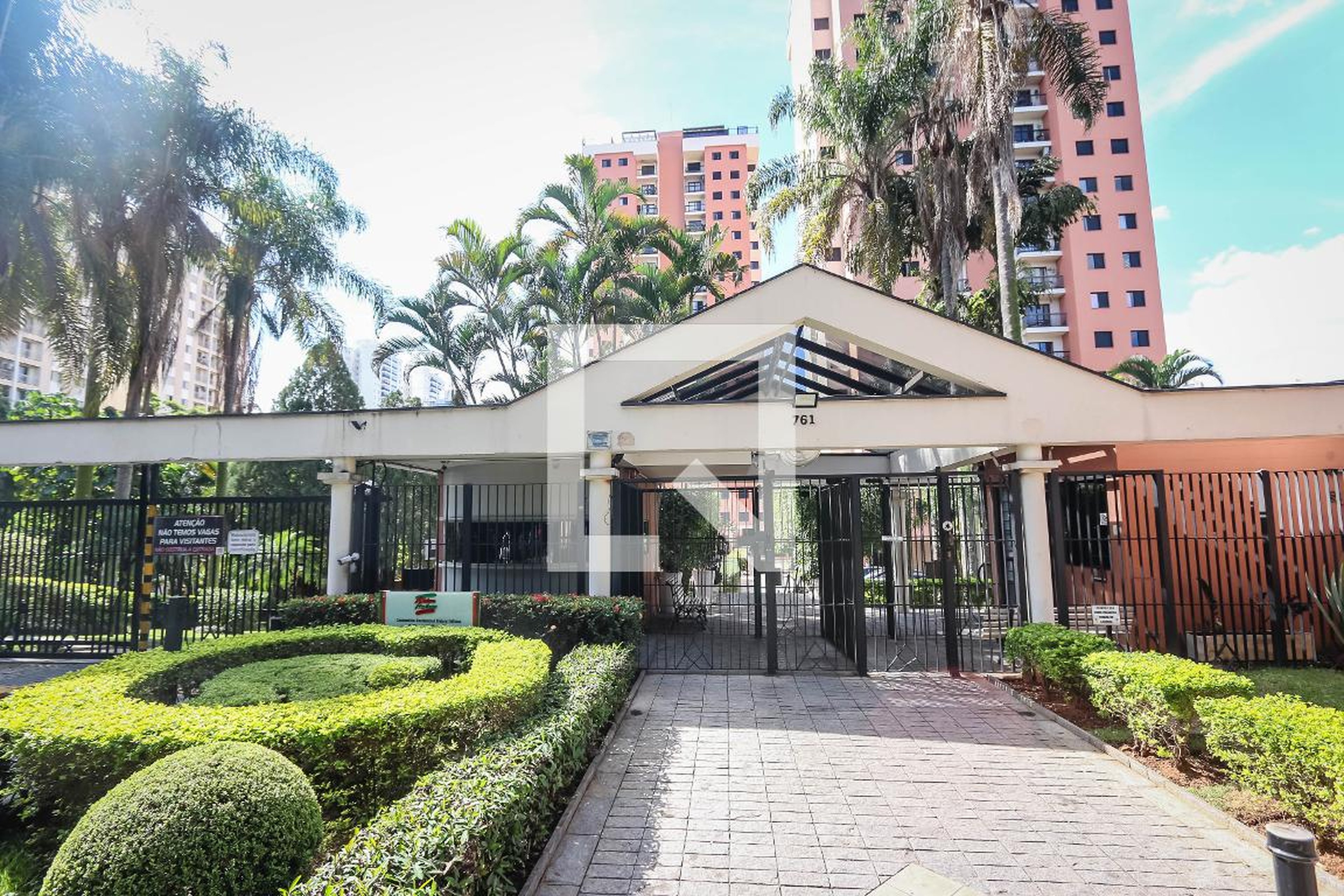 Fachada do Prédio Condomínio Riviera Italiana