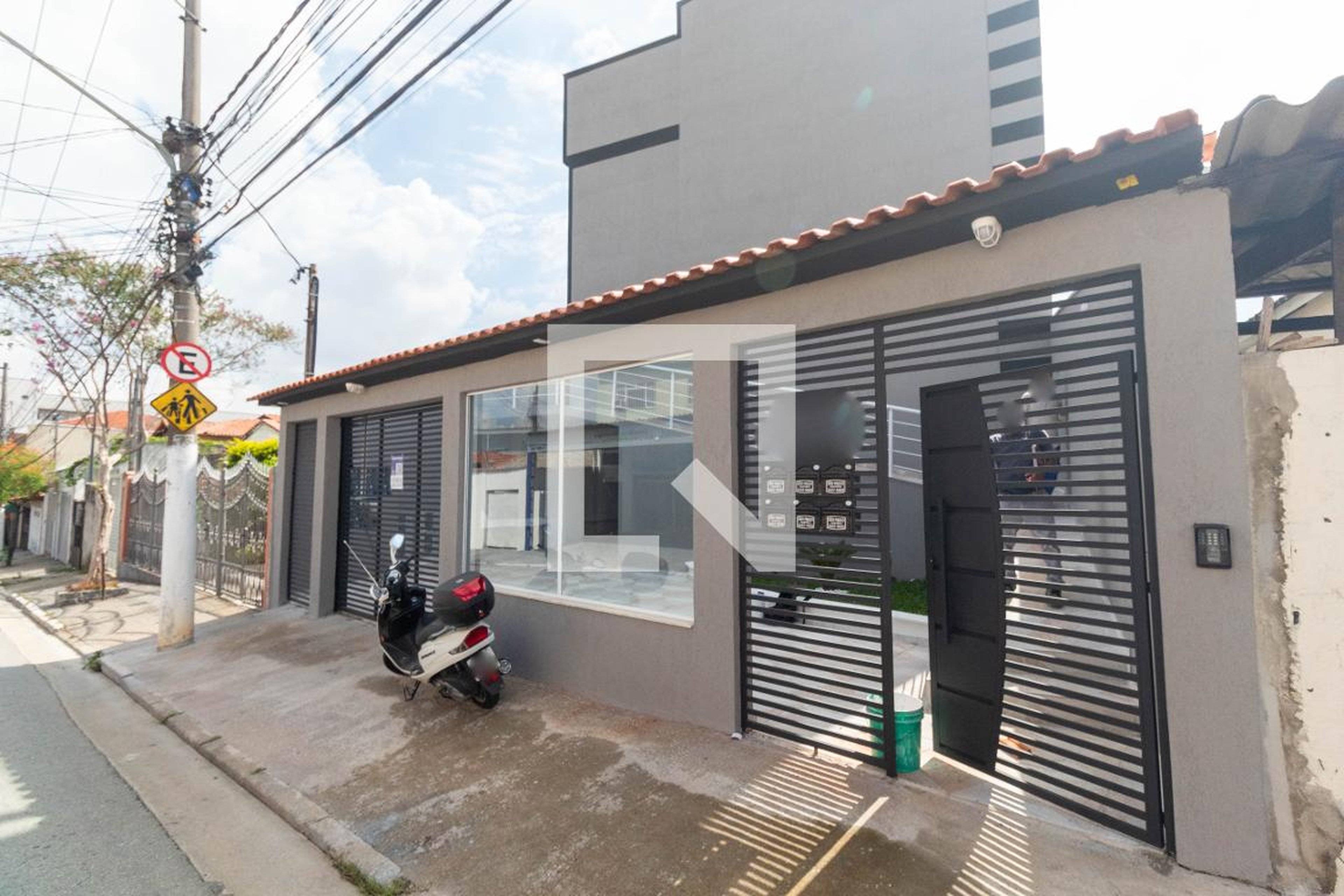 Fachada do condomínio Condomínio em Rua Filipe Galvão, 397