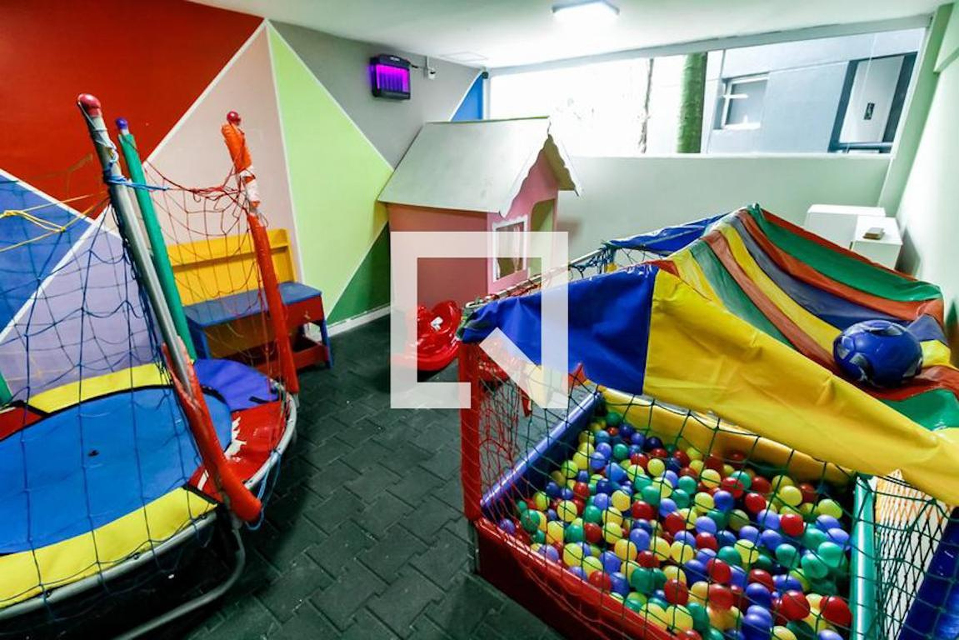 Brinquedoteca - In Jardim Sul Street