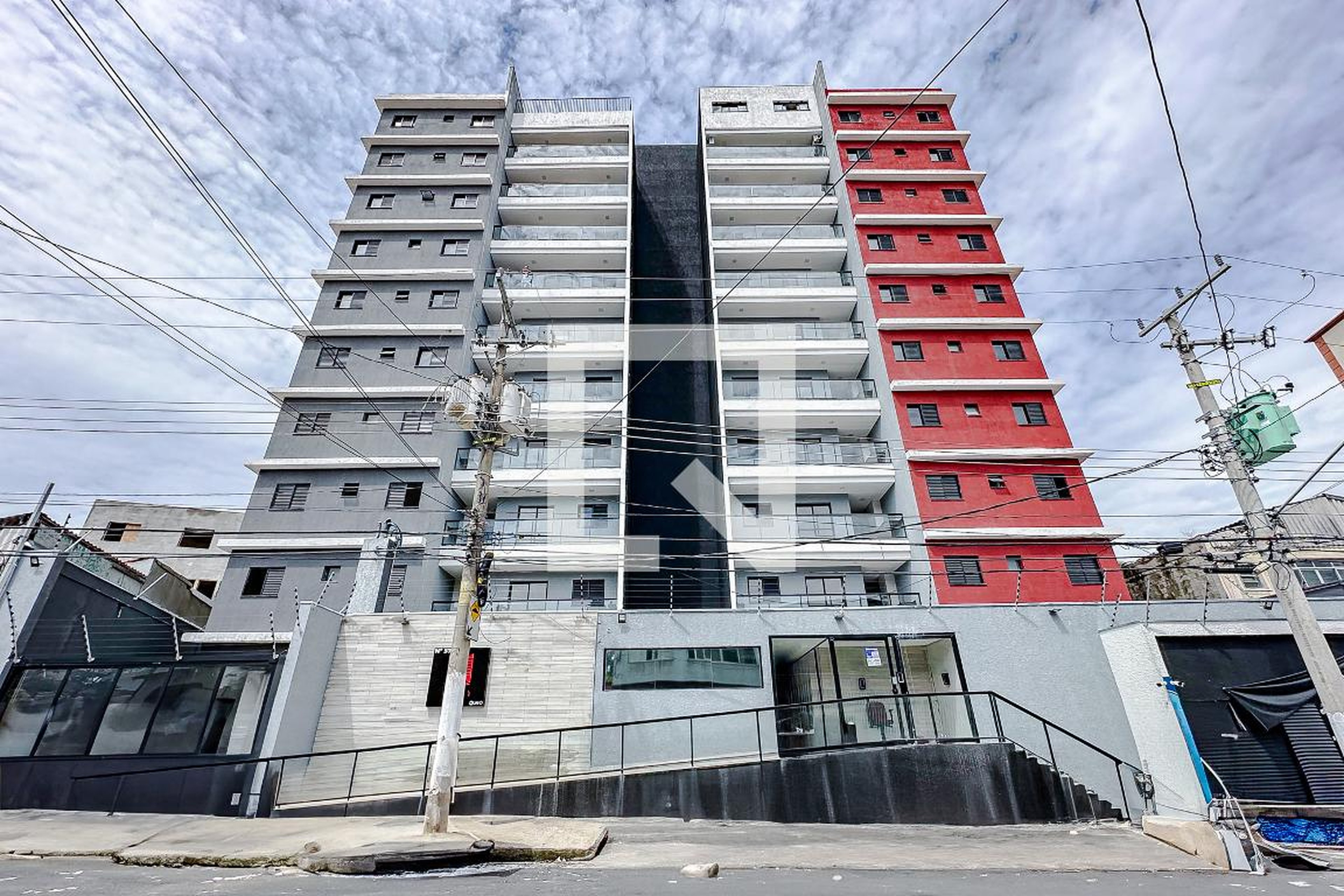 Fachada Condomínio em Rua Templários, 576