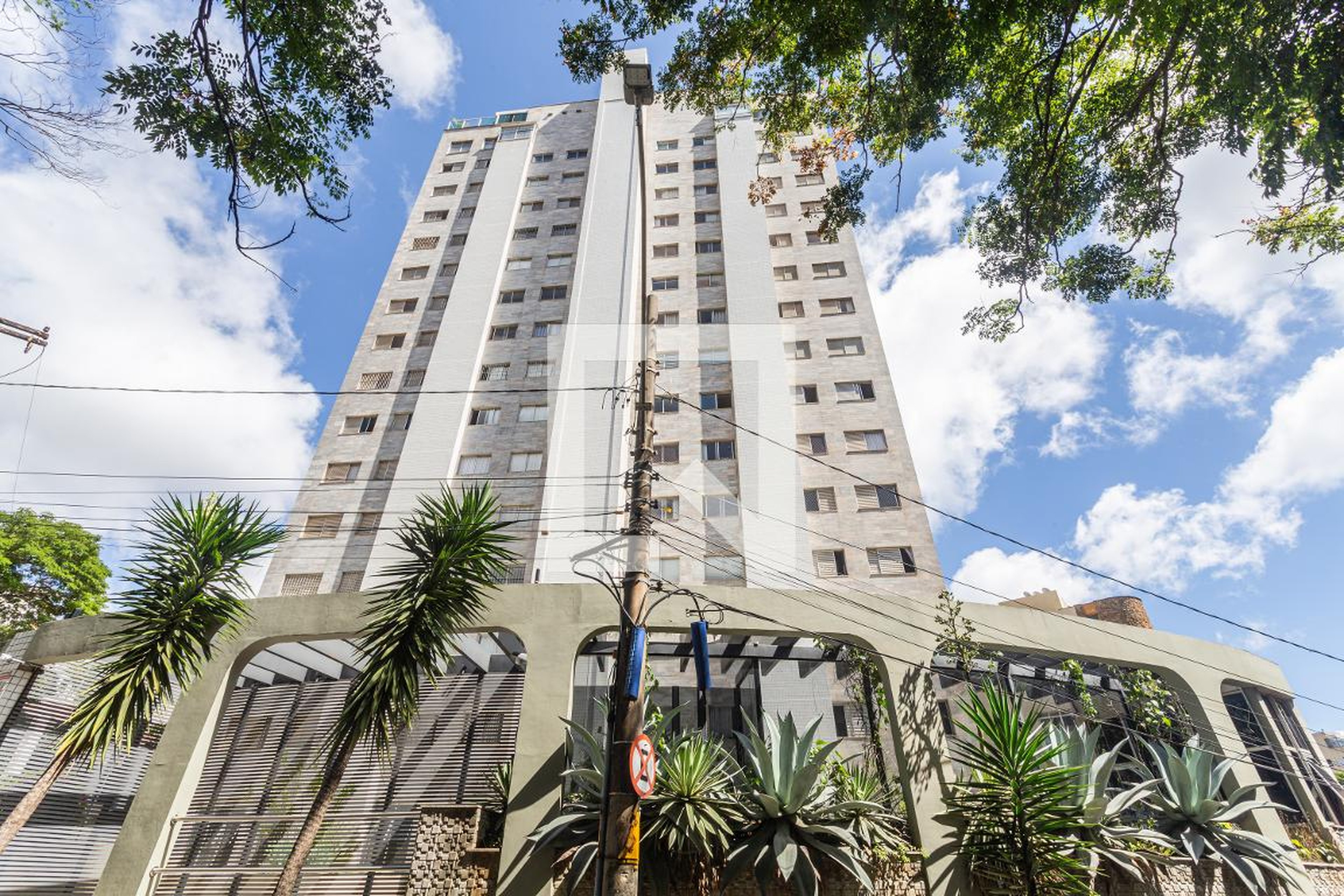 Fachada Condomínio em Avenida Uruguai, 1200