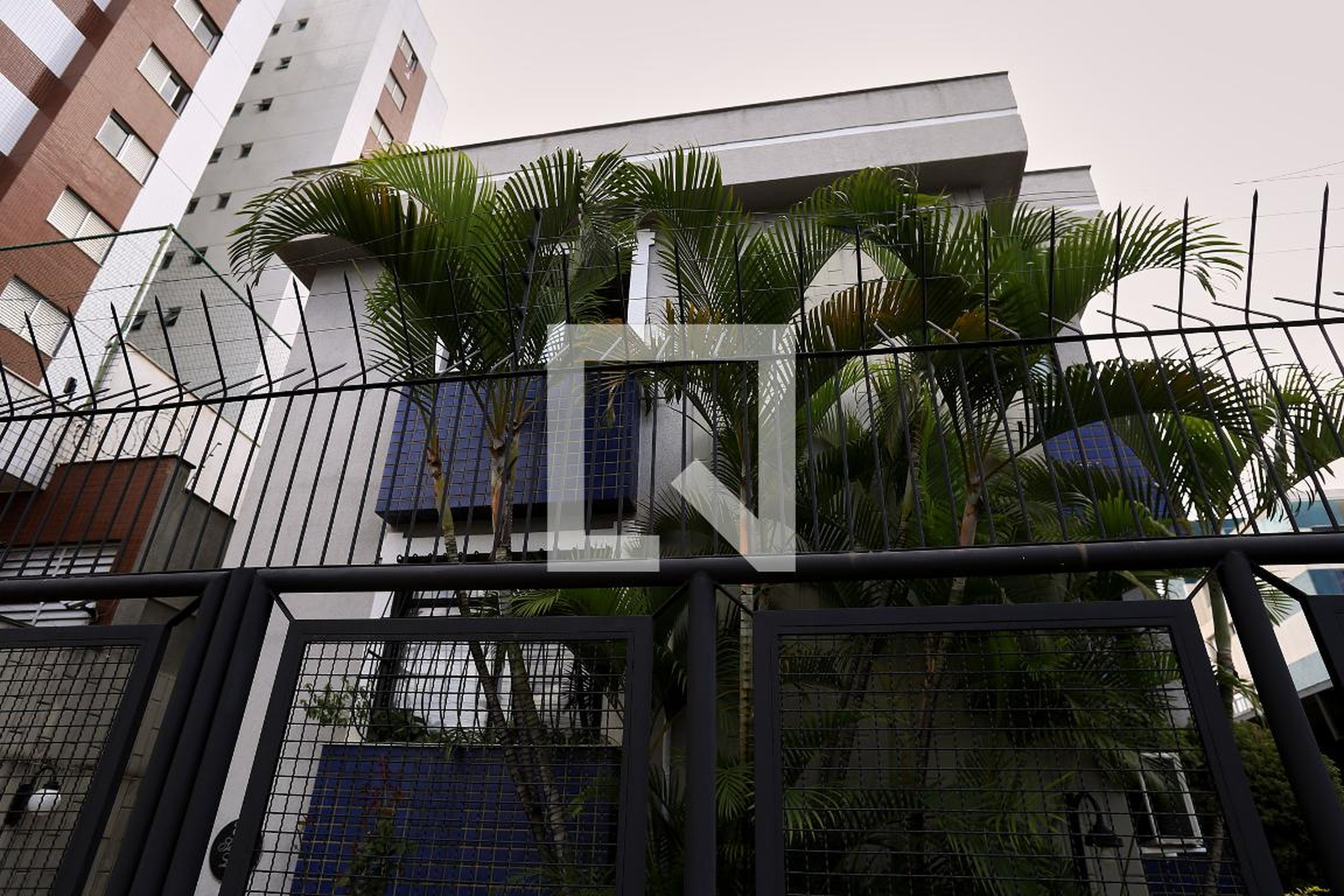 Fachada Condomínio em Rua Coronel Jaíro Pereira, 833