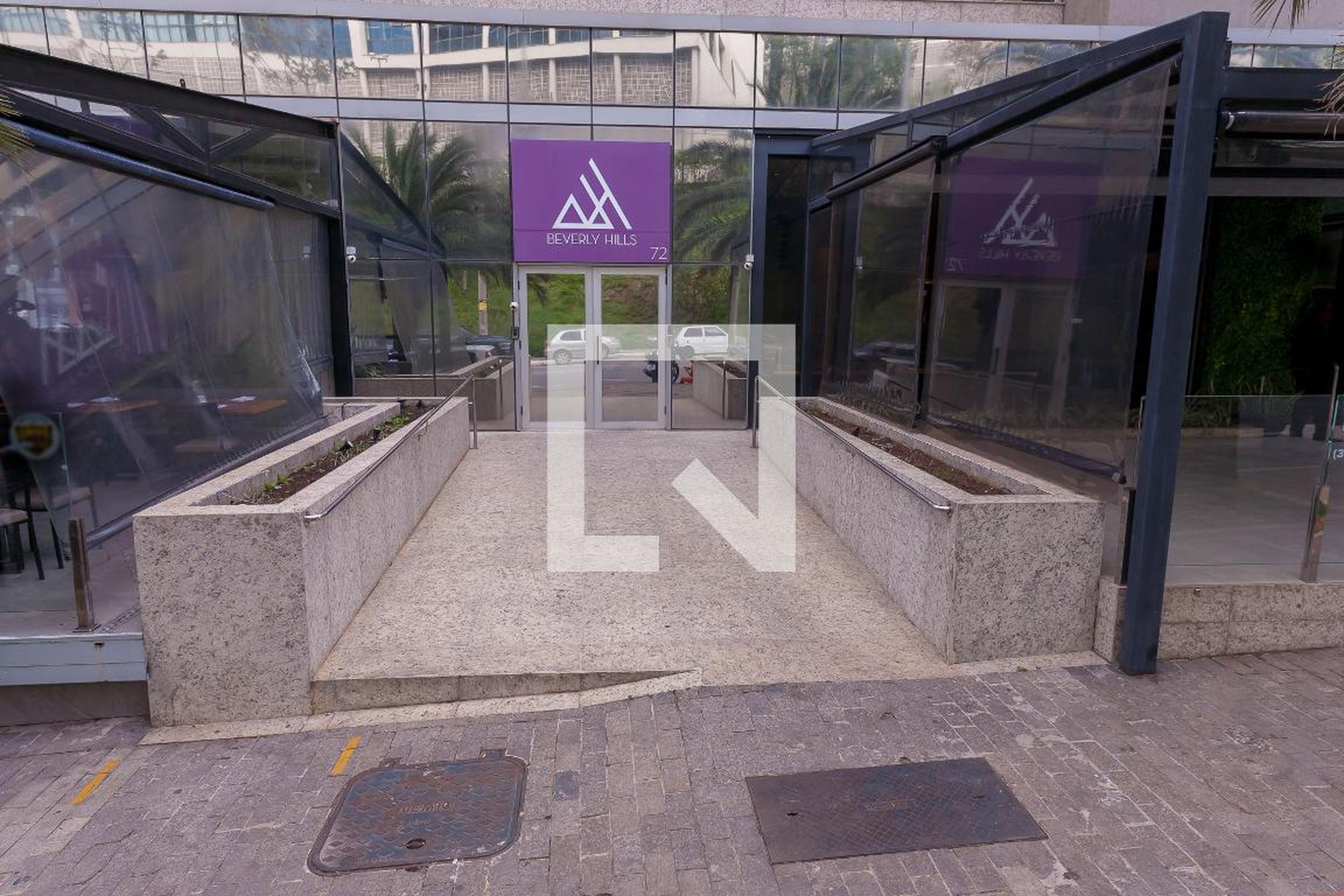 Fachada Edifício Beverly Hills