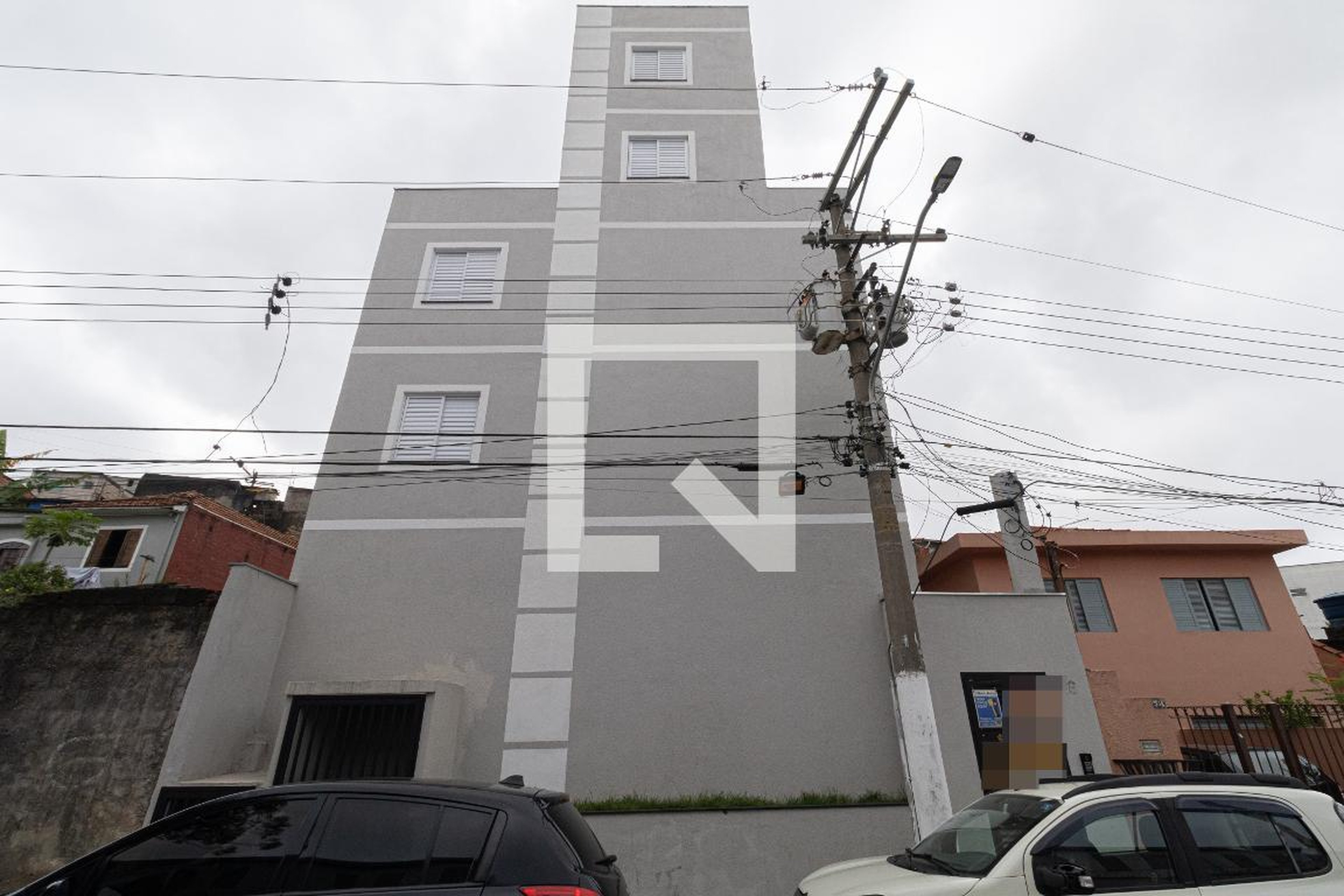 Fachada Condomínio em Rua Oxford, 568