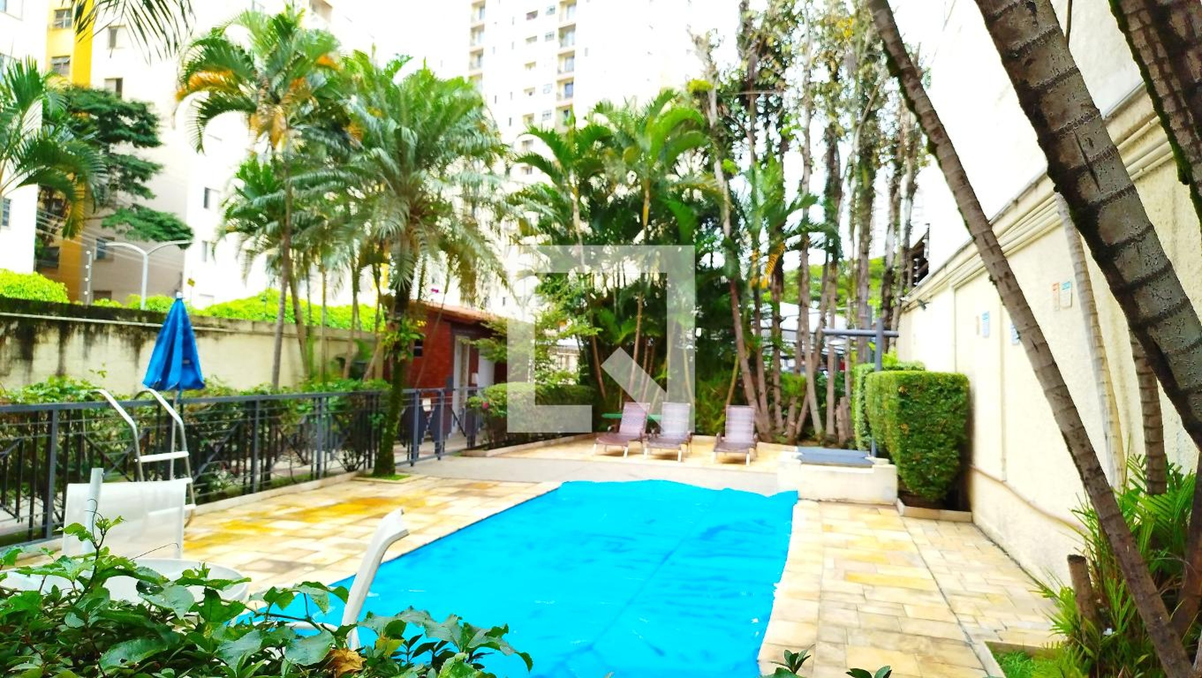 Piscina - Indiana Gardens