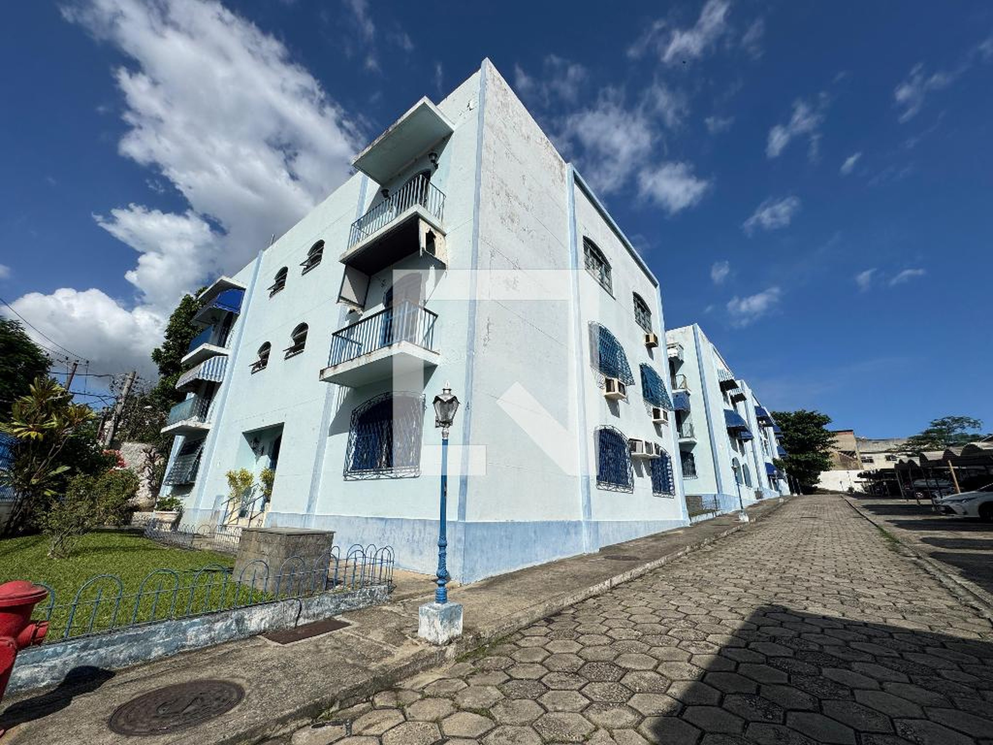 Fachada Condomínio em Rua Atininga, 711