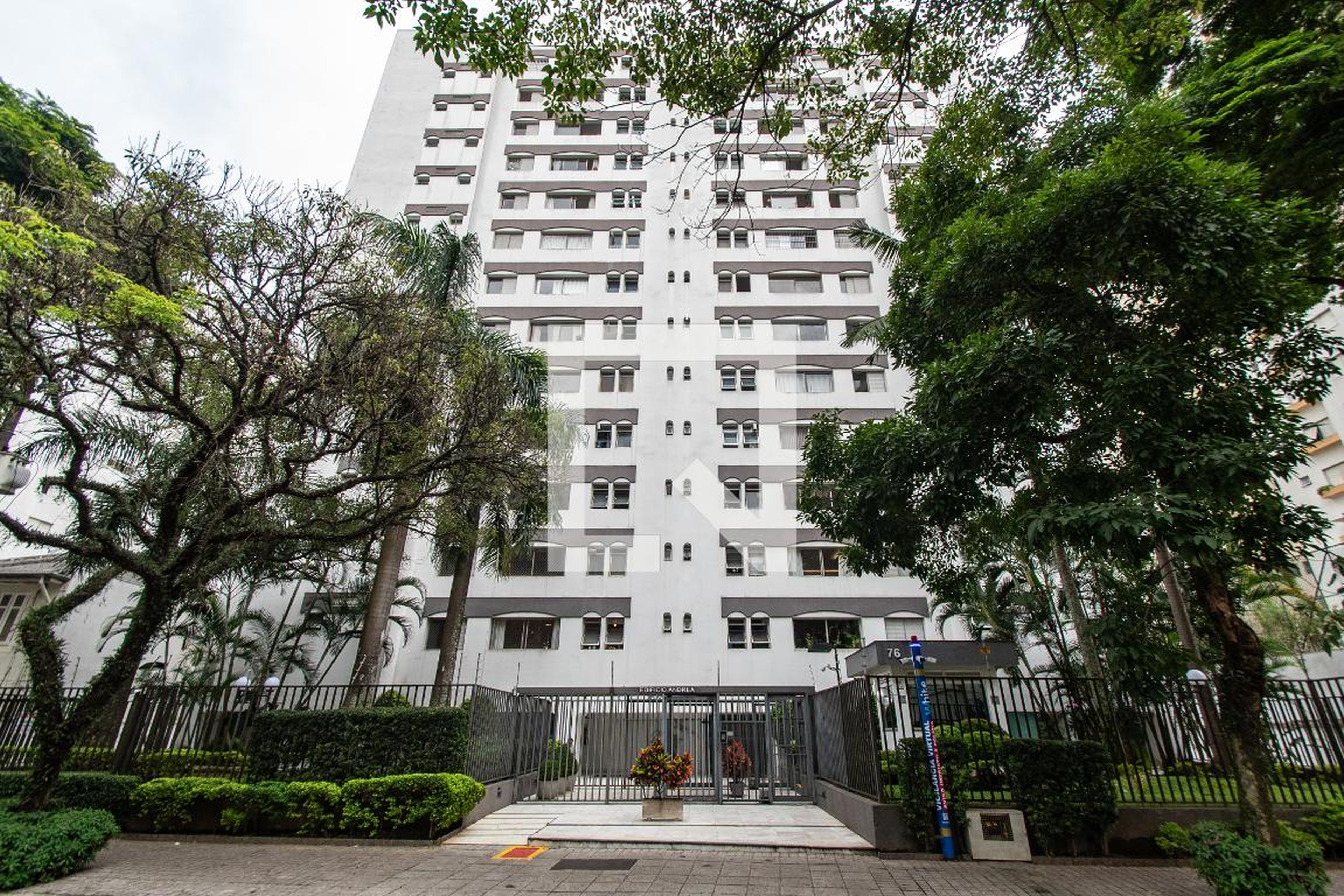 Fachada Condomínio Andrea