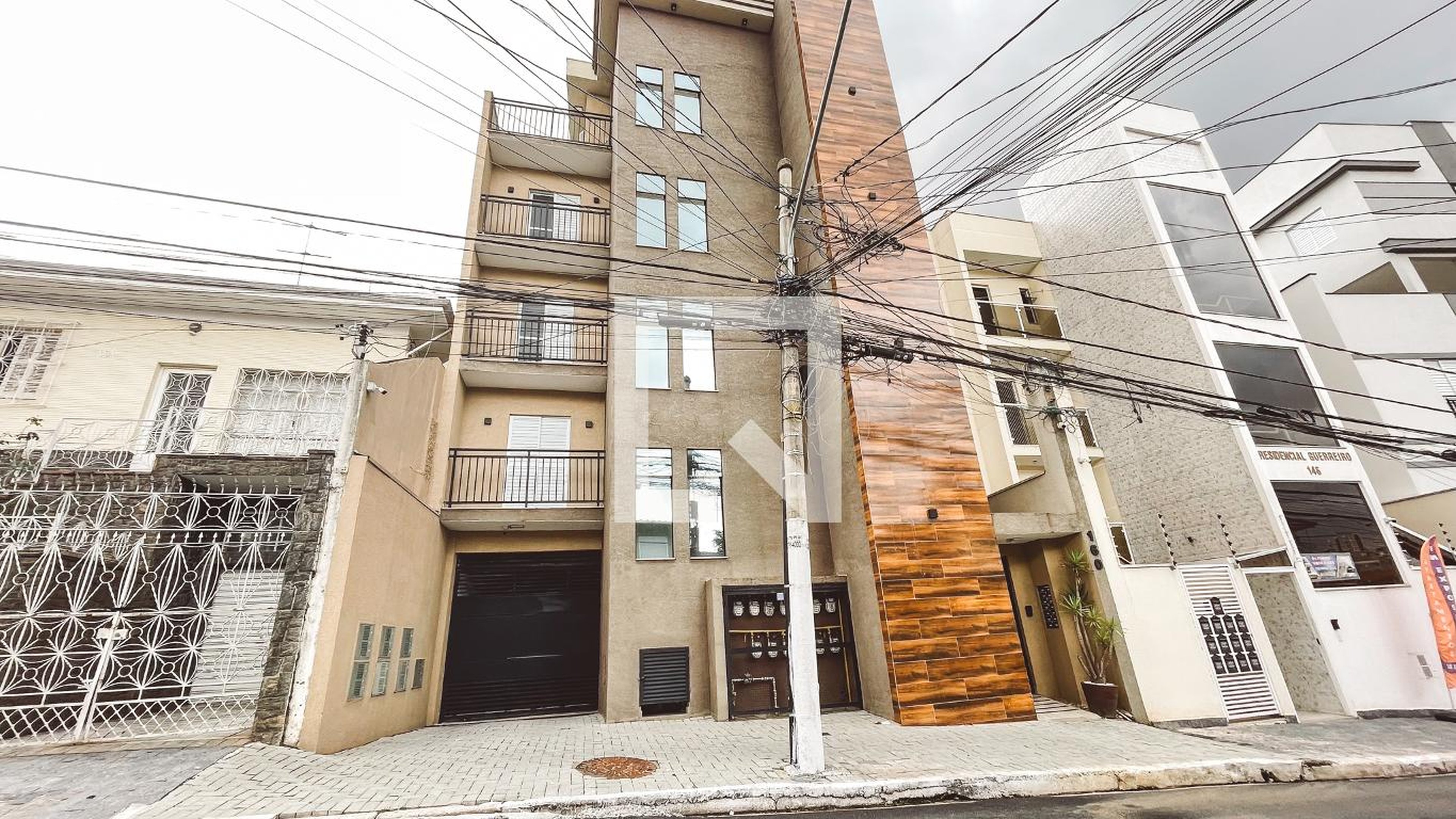 Fachada do Prédio Condomínio em Rua Ladário, 160