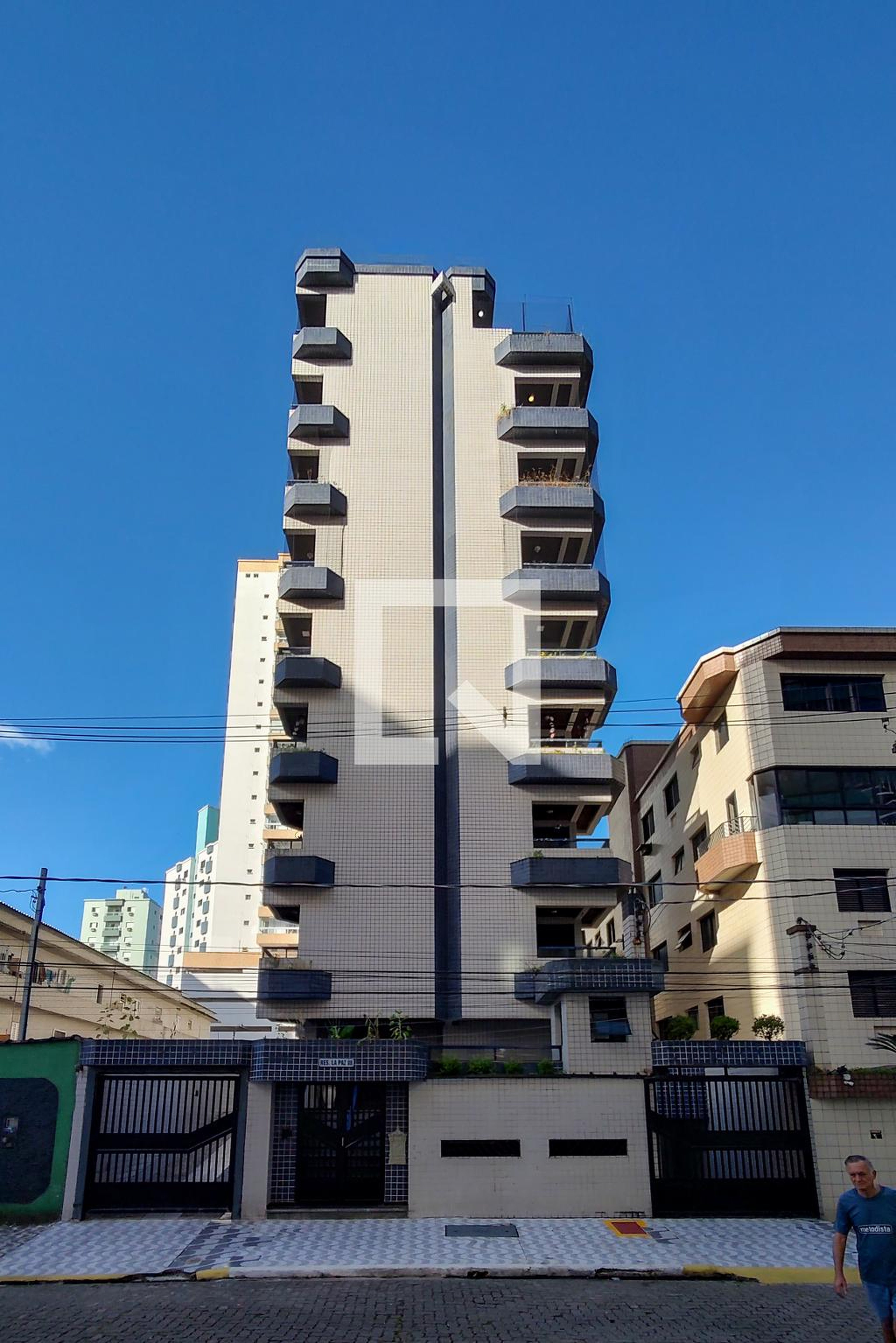 Fachada do Prédio Condomínio LA PAZ