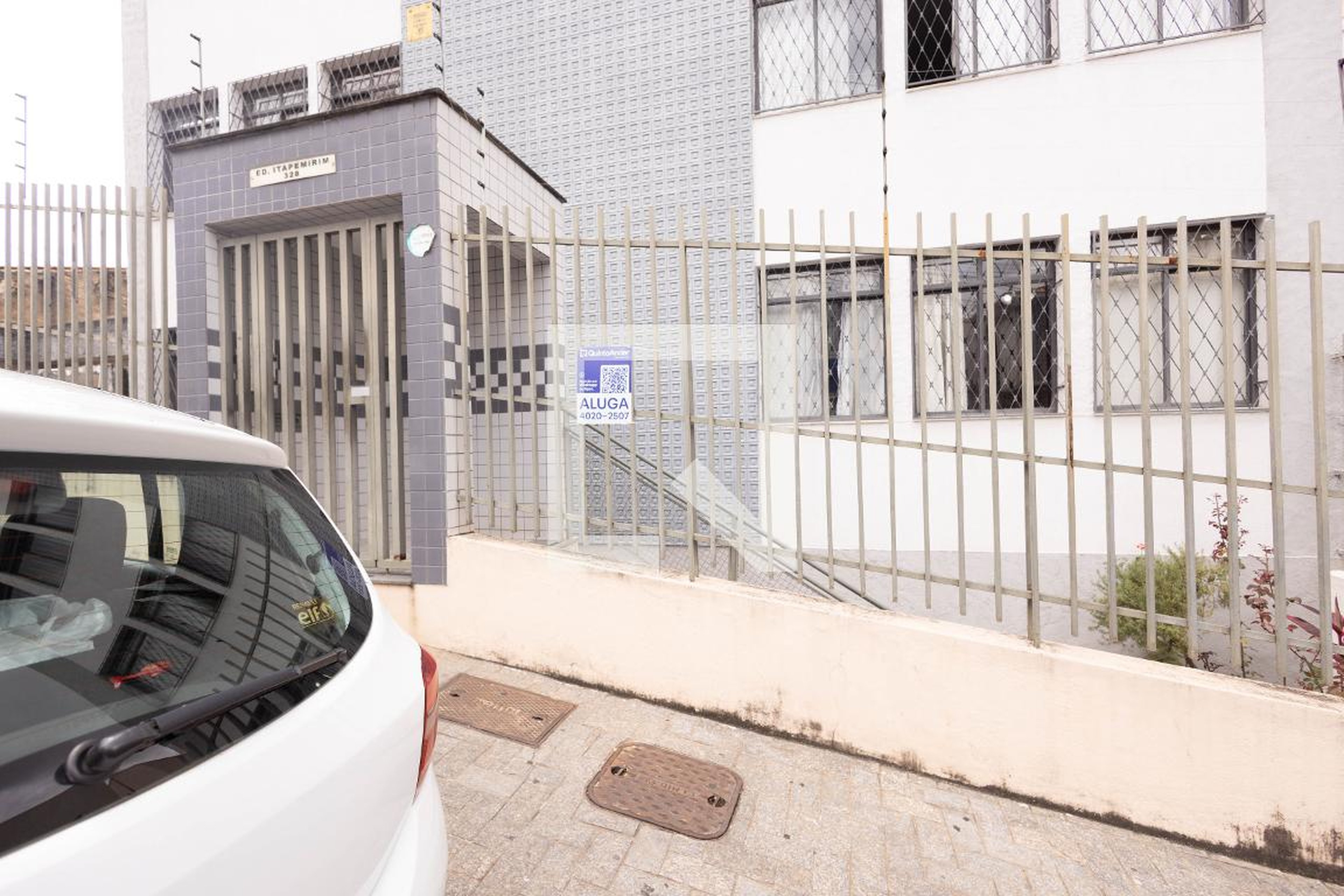 Fachada Edifício Itapemirin