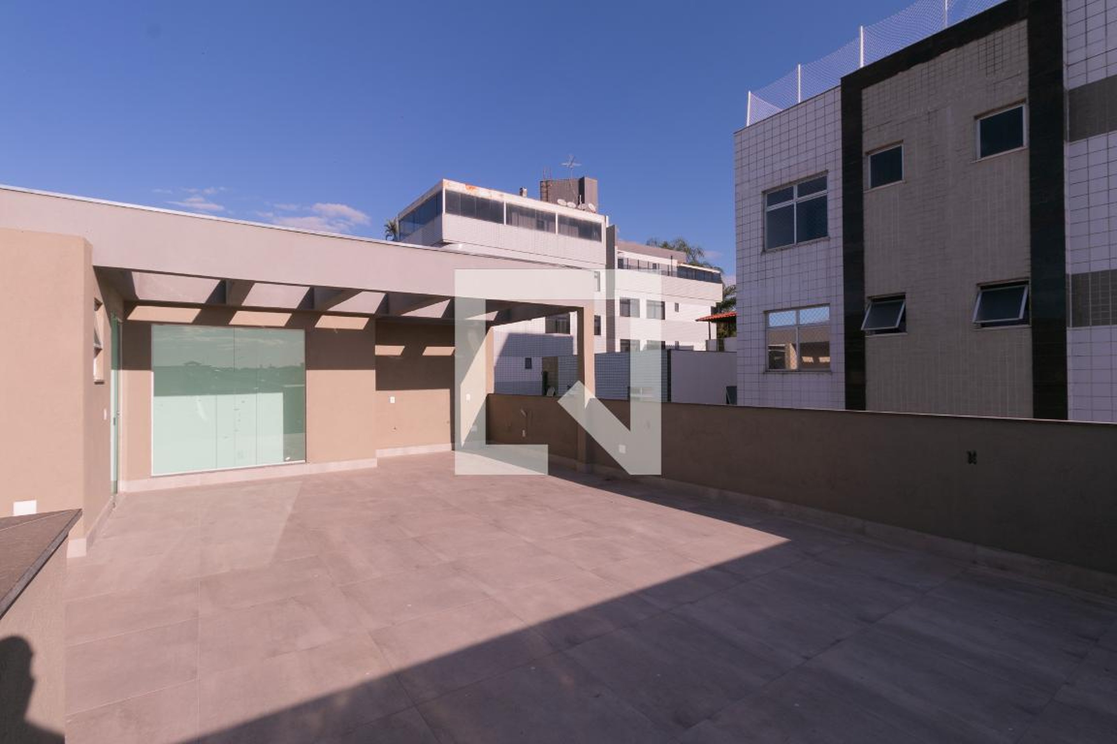 Área Externa - Hermes Gomes Filho