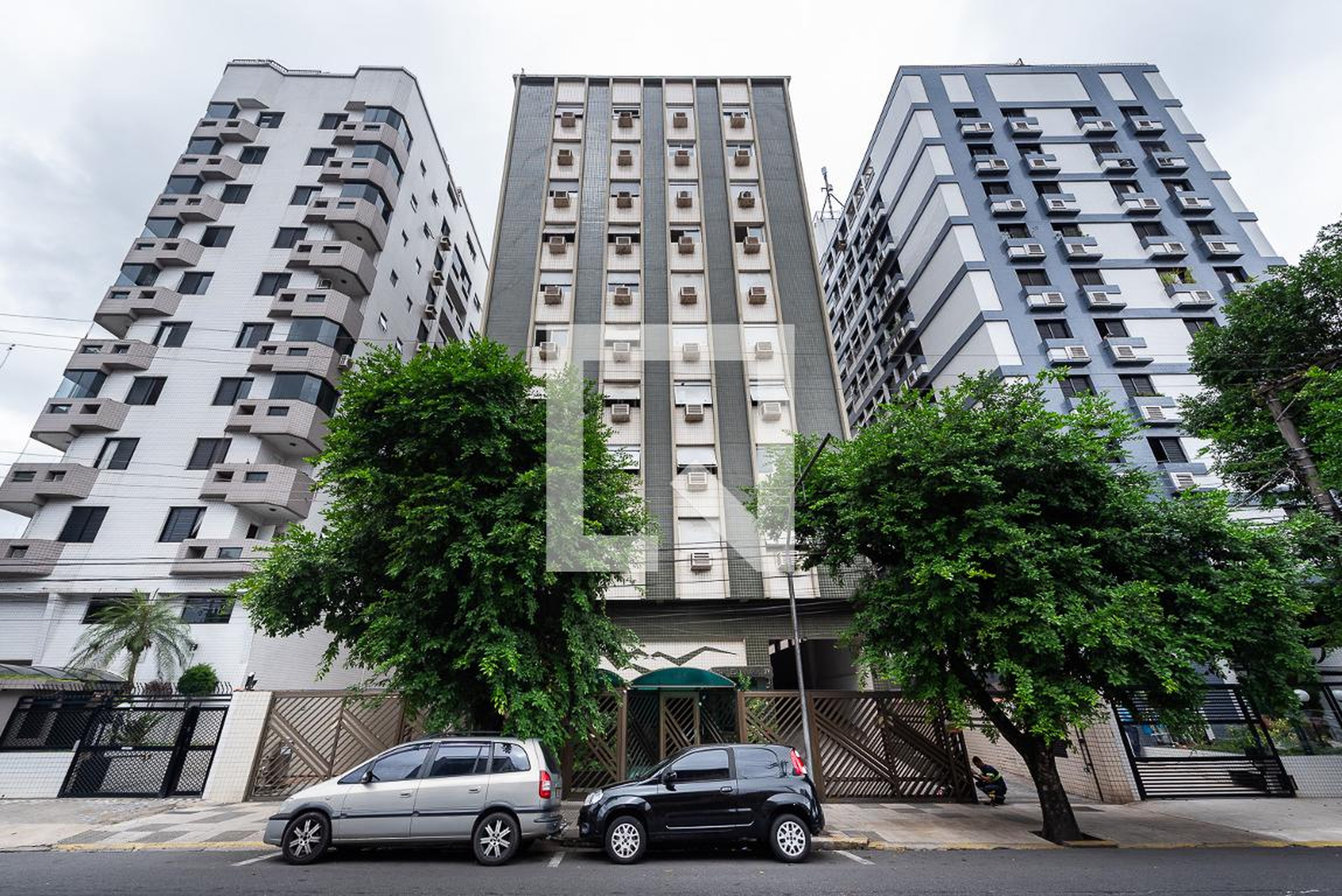 Fachada Condomínio Yramaia