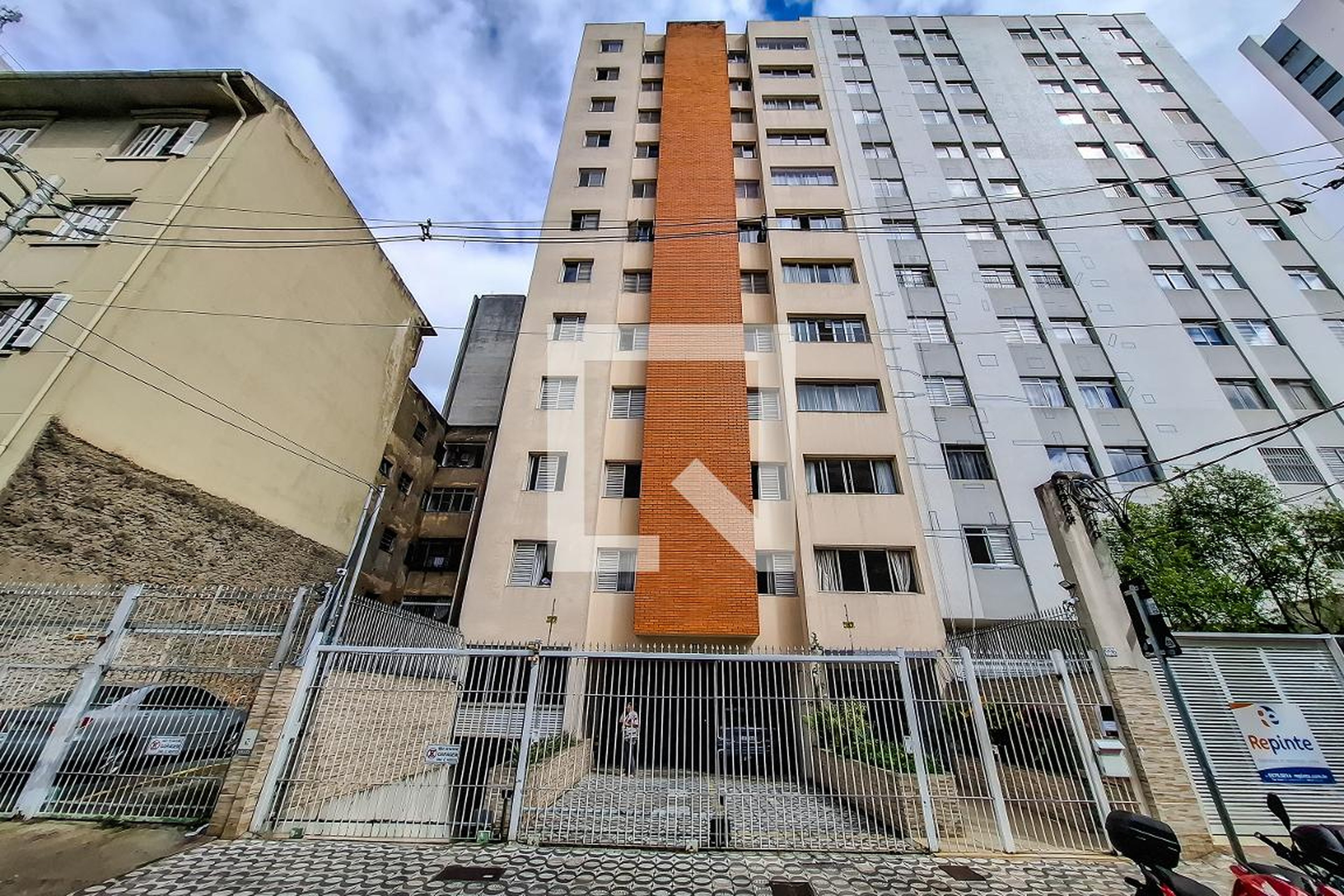 Fachada Condomínio Apeninos