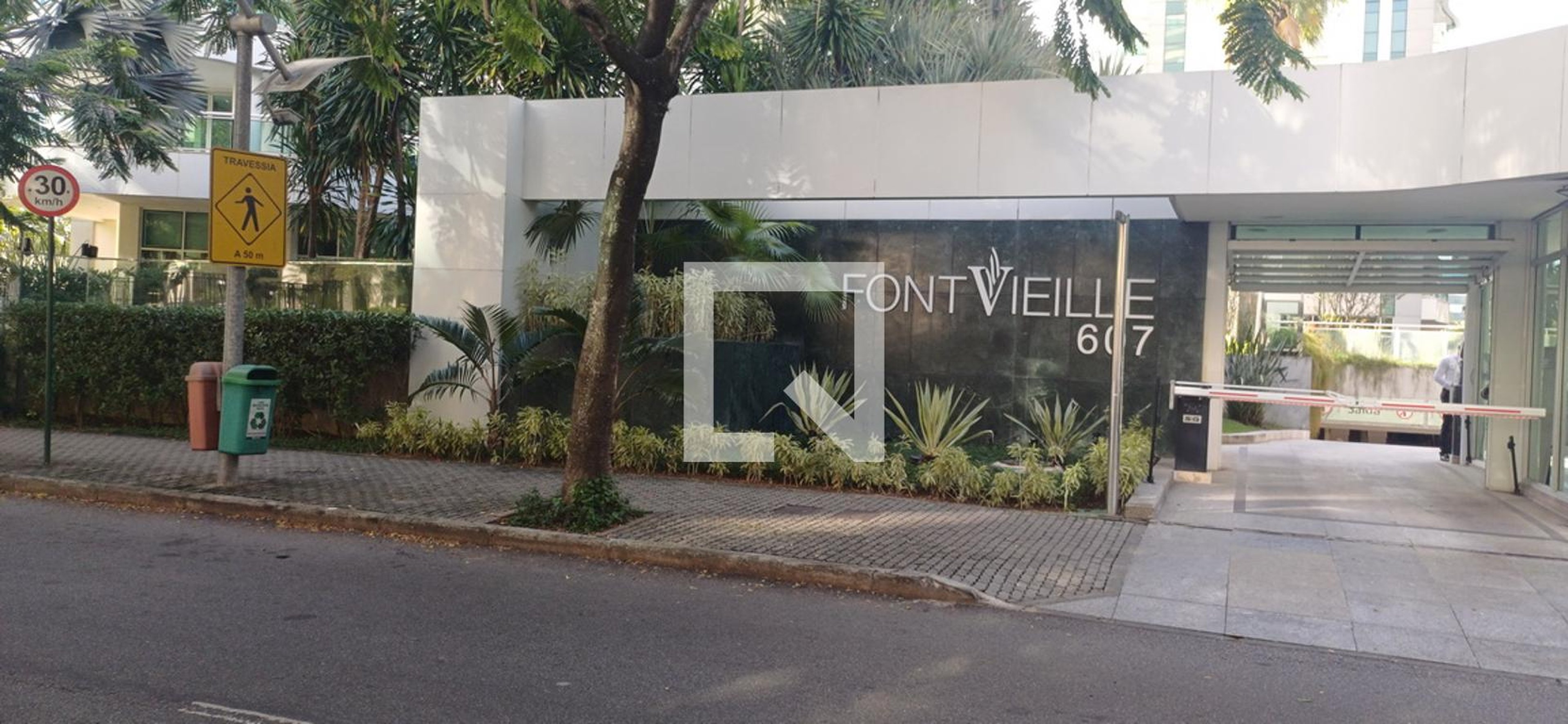 Fachada Condomínio FontVieille - Peninsula