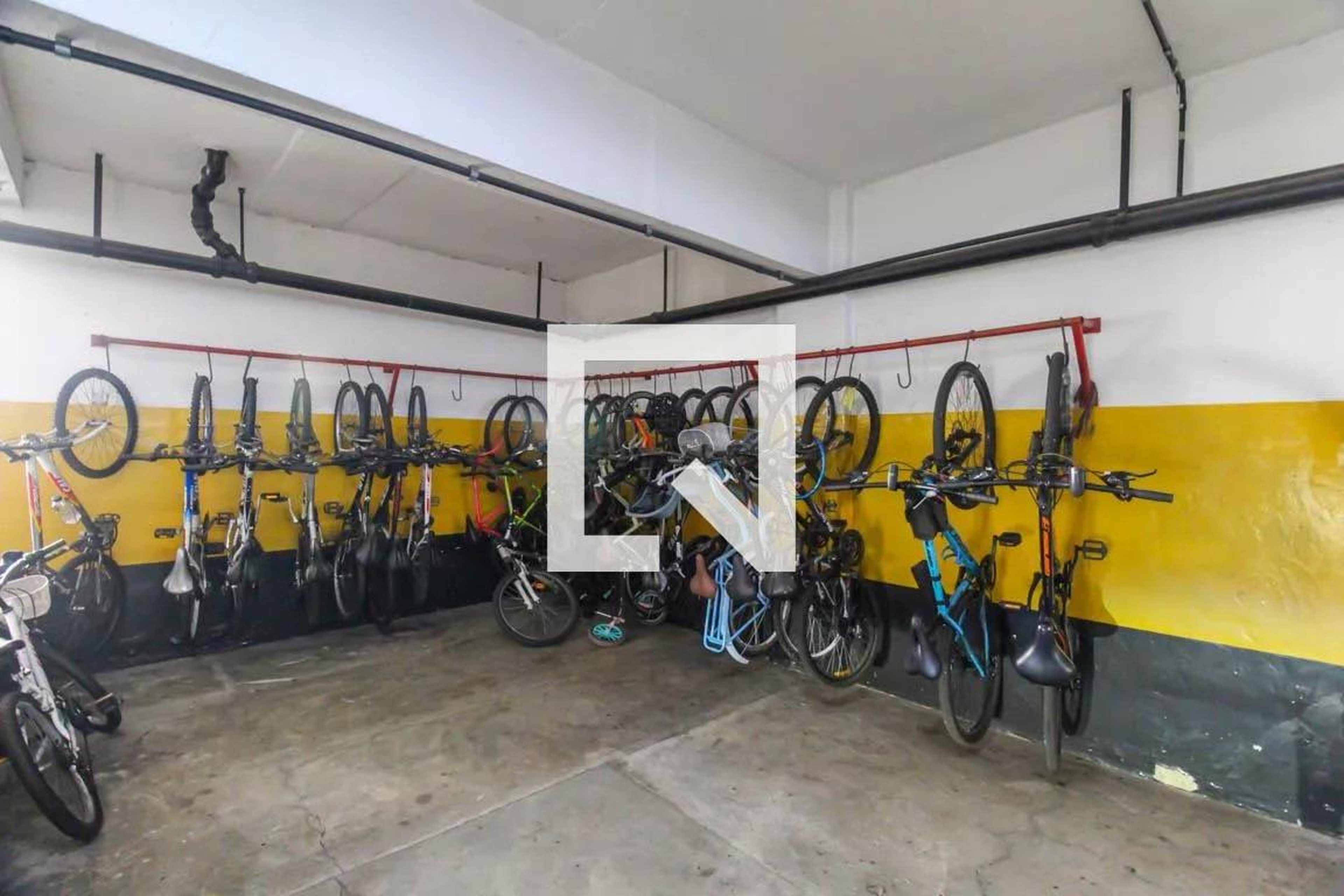 Bicicletário - Edifício Torremolinos