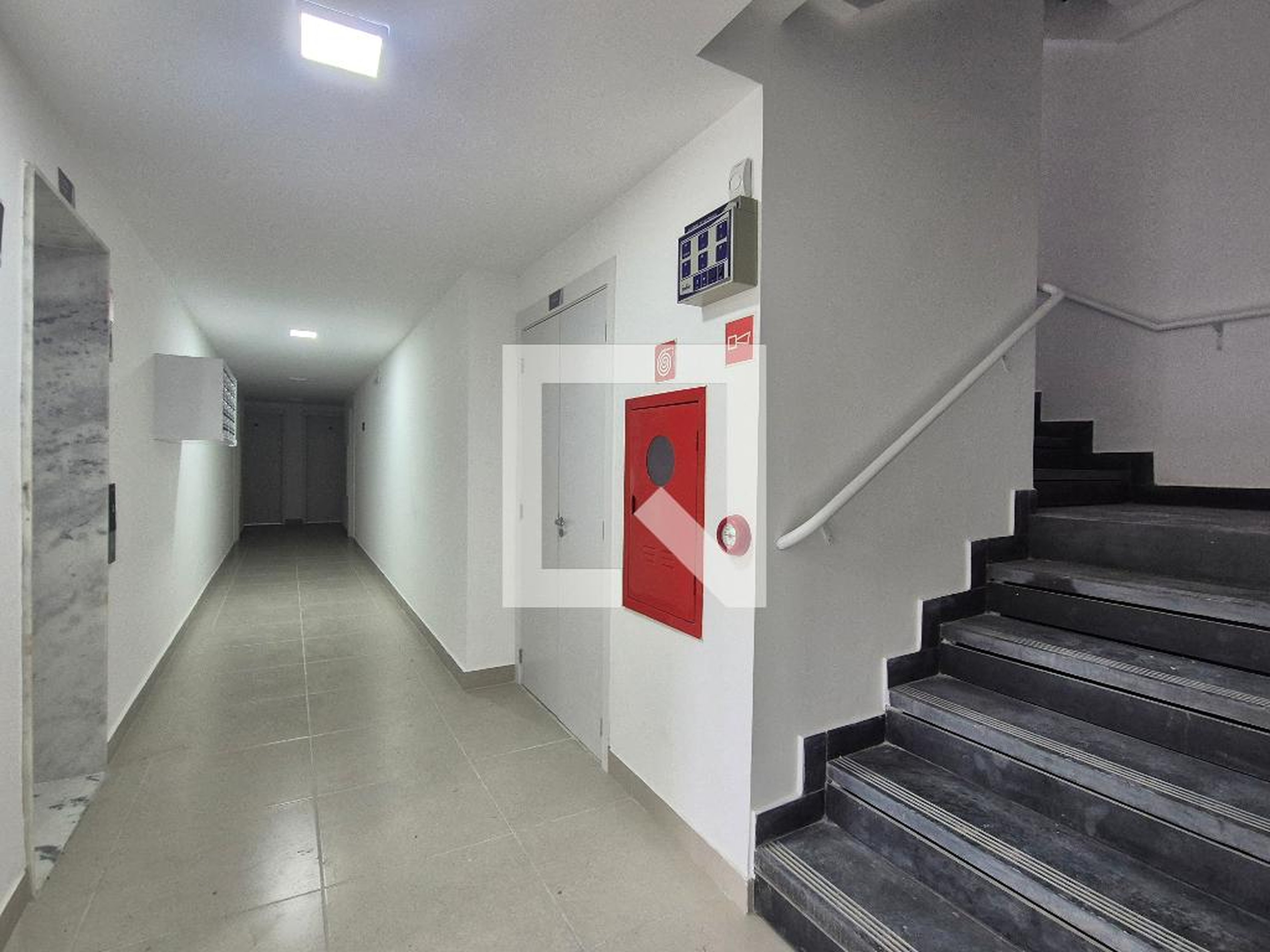 Hall de entrada - Novolar Recreio