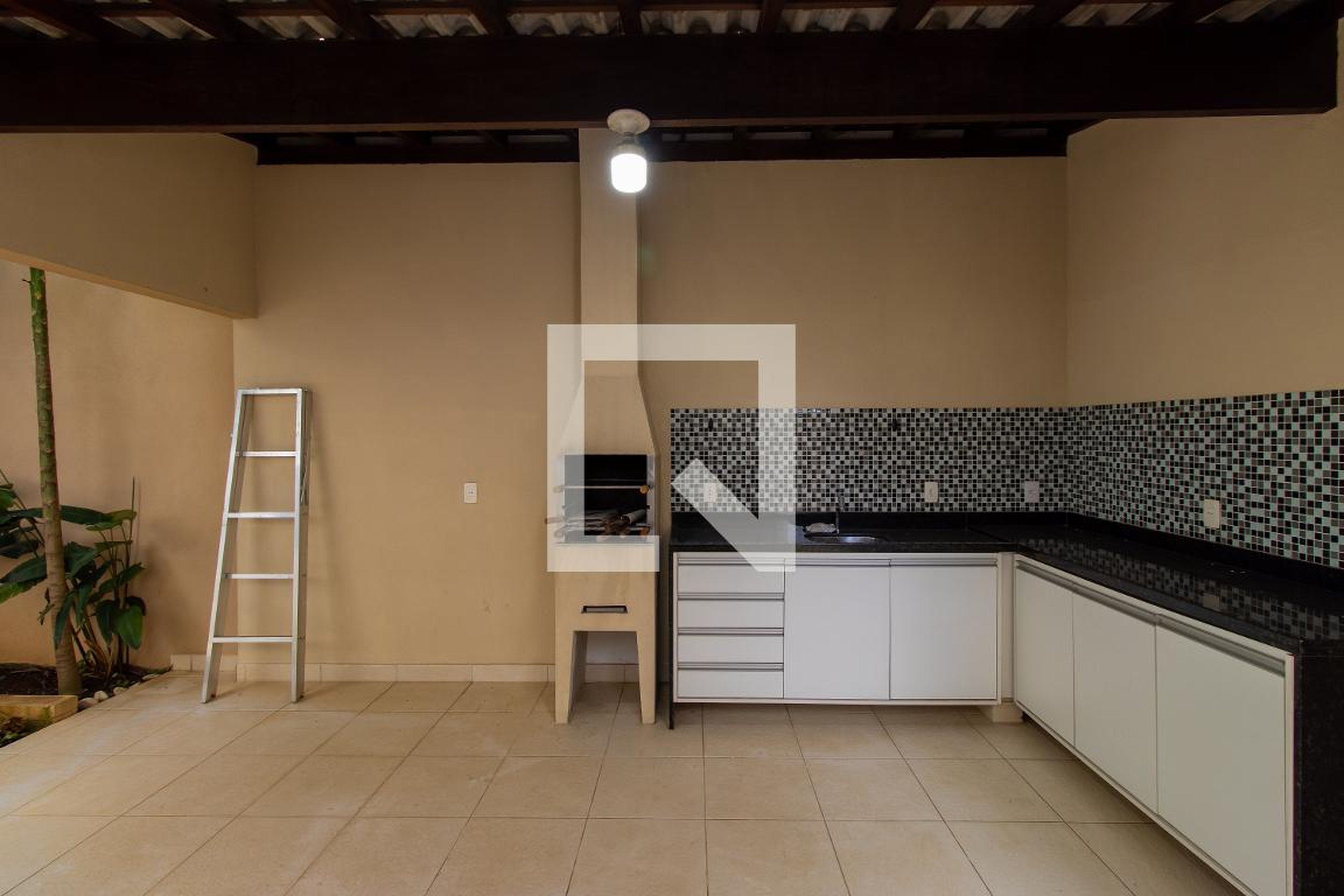 Churrasqueira - Jardim das Flores