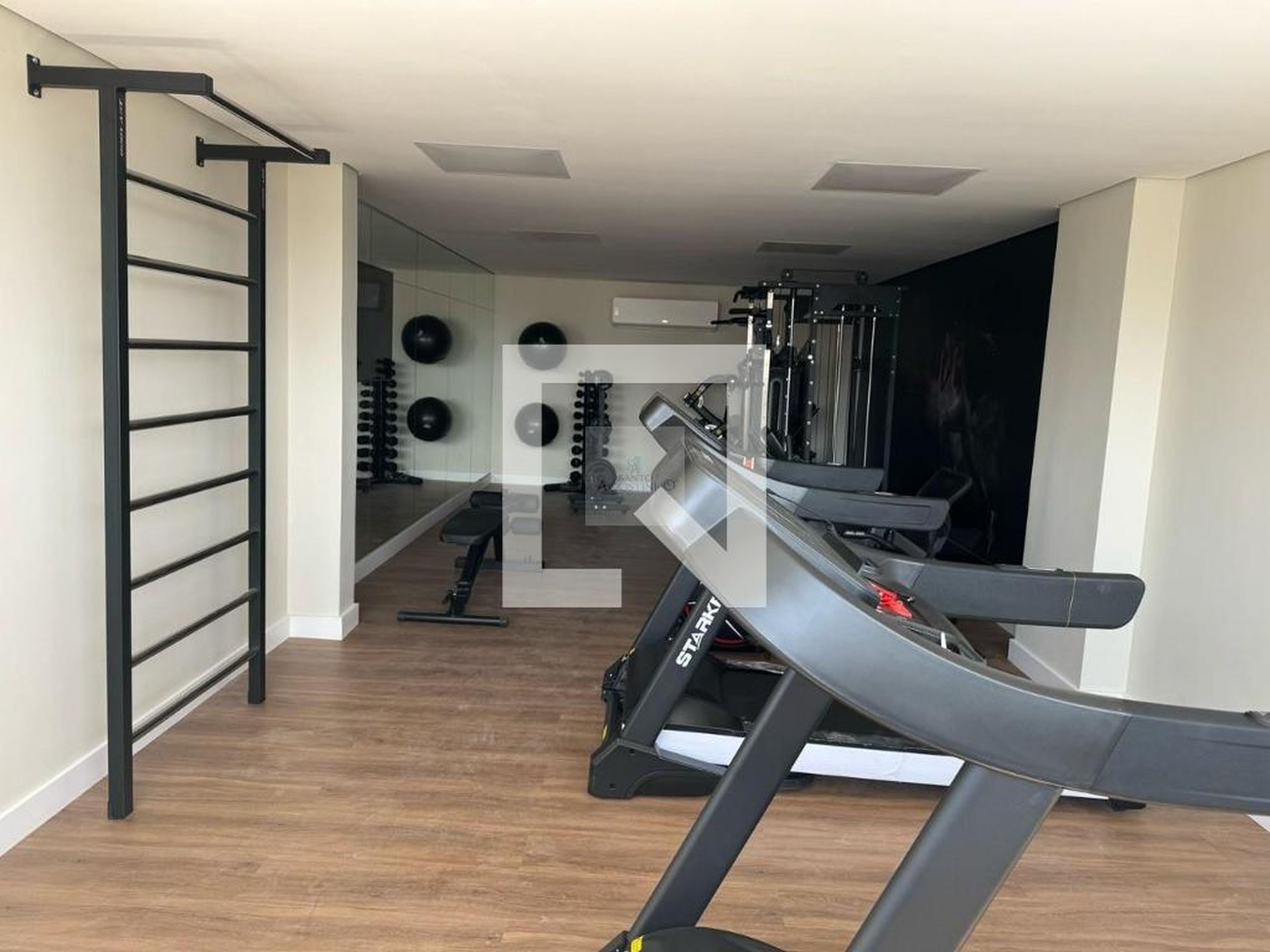 Academia - Edificio Ballesteros