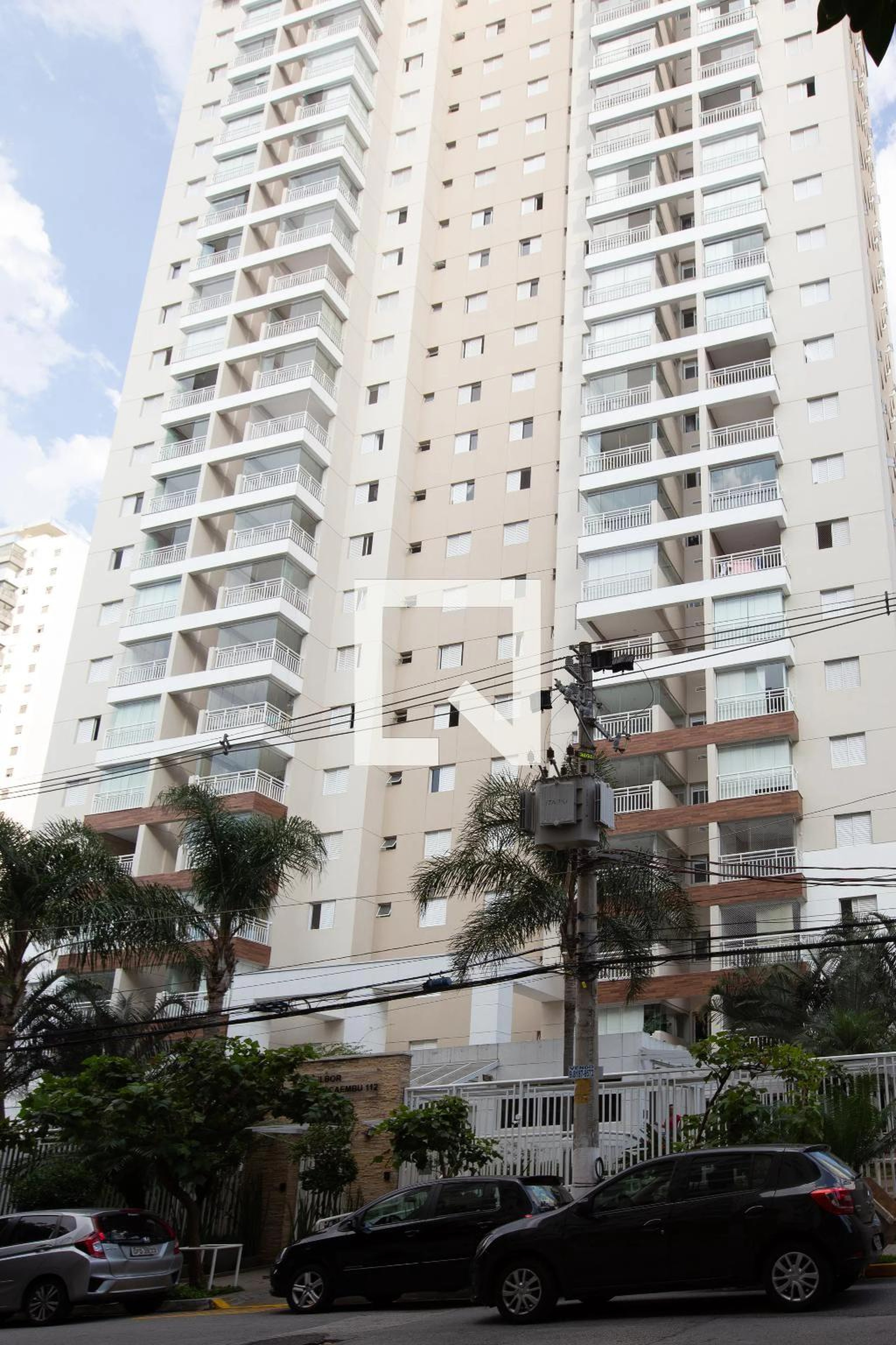 Fachada Condomínio em Rua Doutor Alfredo de Castro, 163