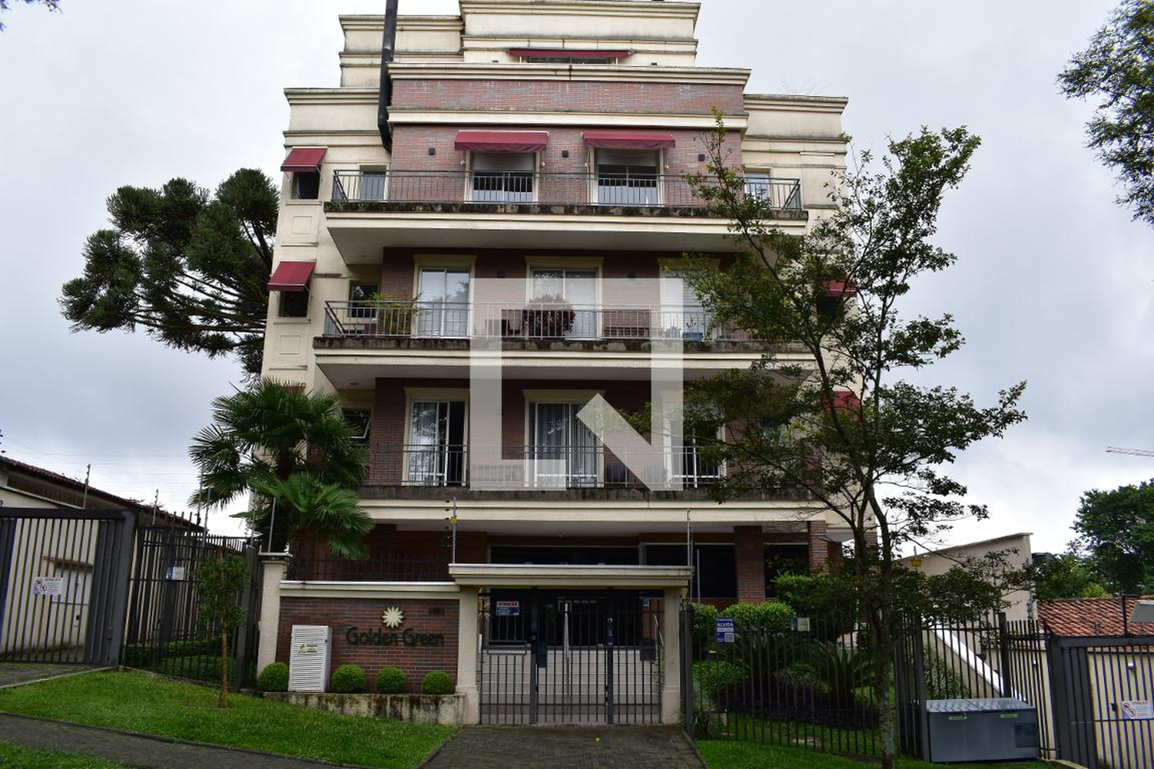 Fachada do condomínio Condomínio Golden Green