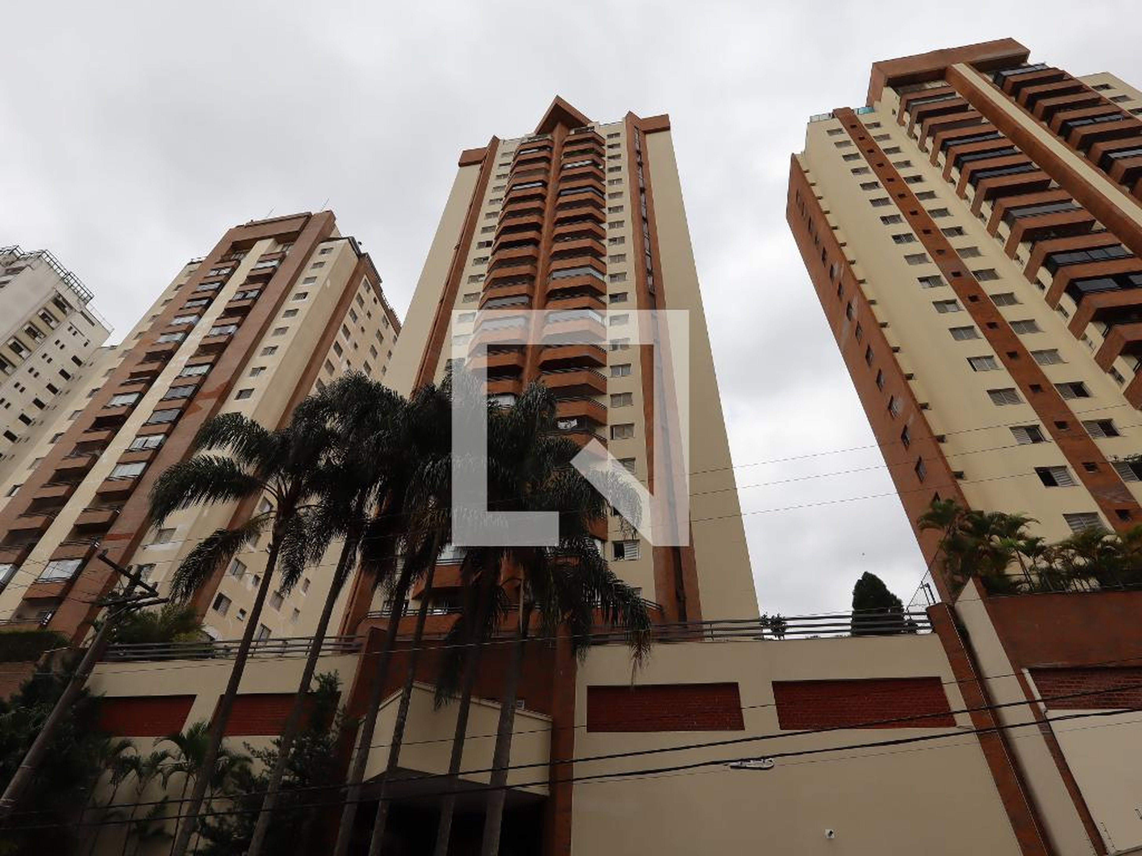 Fachada Condomínio Beverly Hills