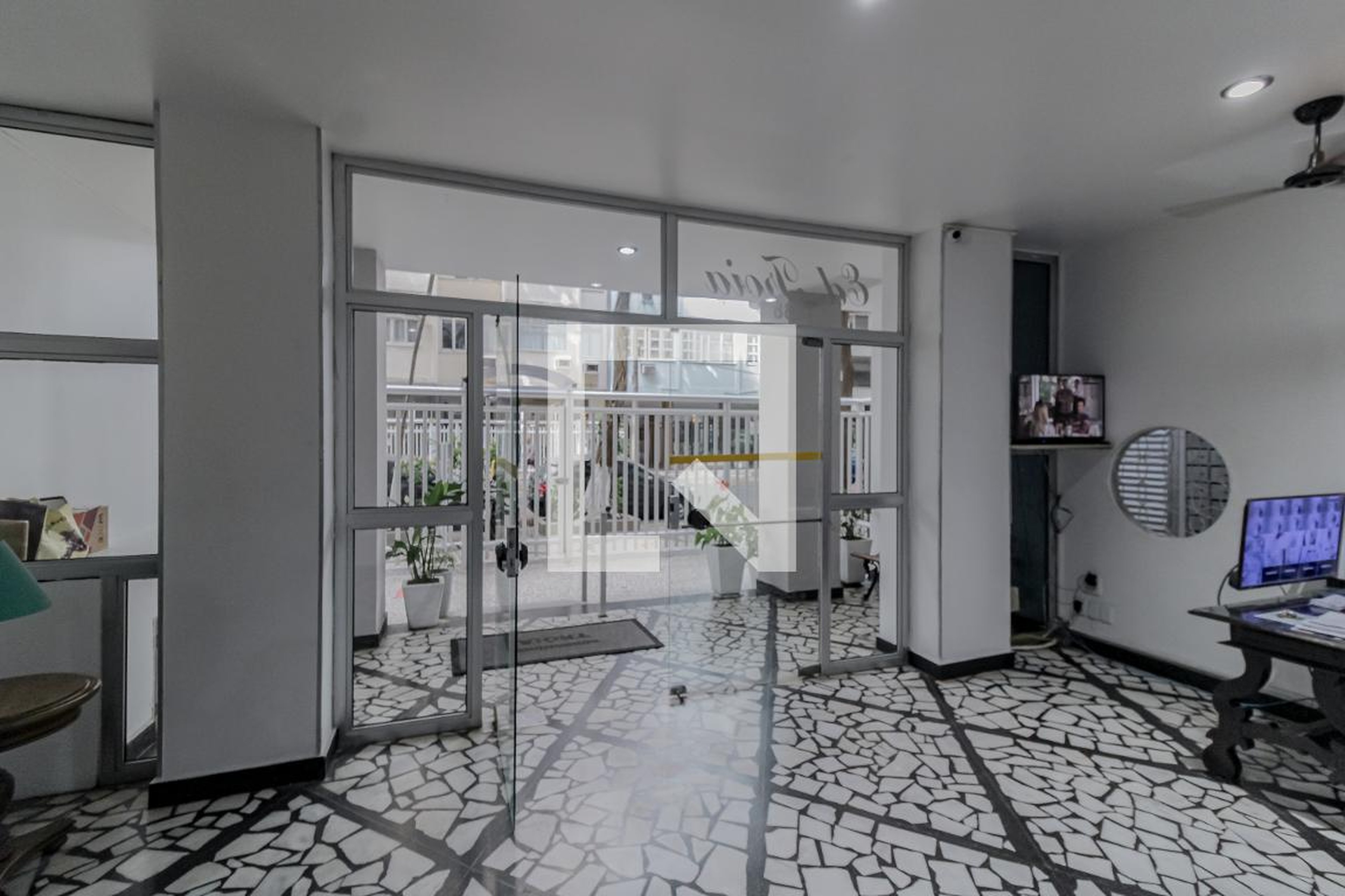 Hall de entrada - Edifício Tróia