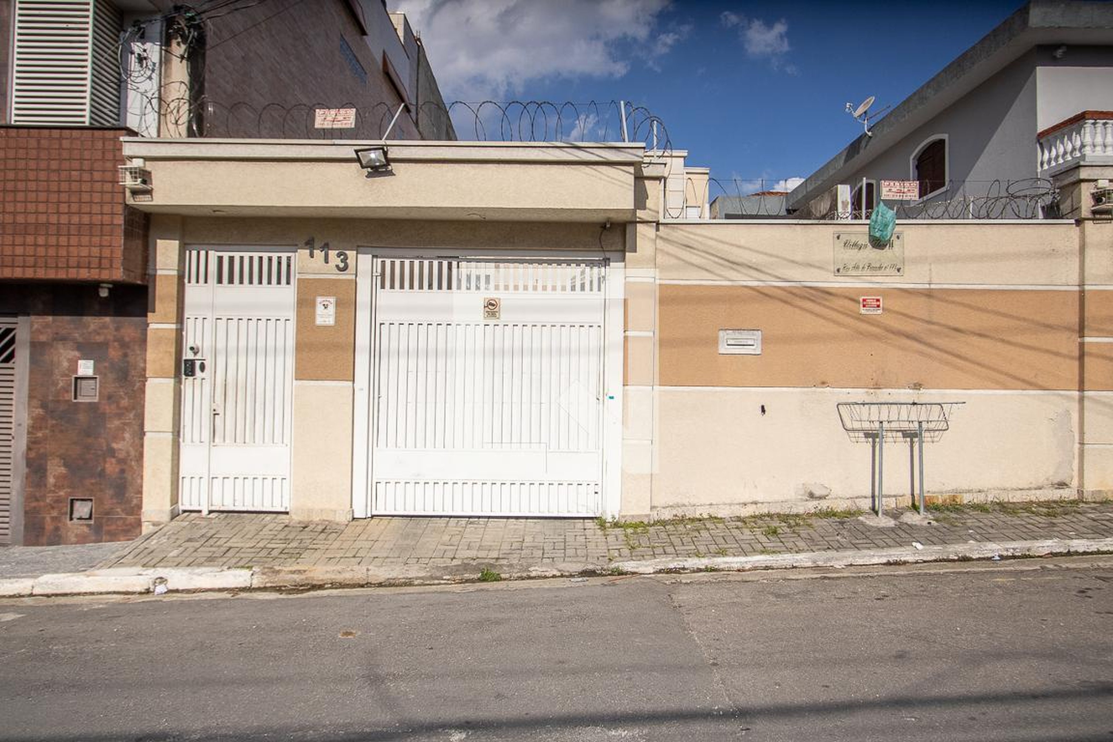 Fachada Condomínio em Rua Alto do Parnaíba, 113