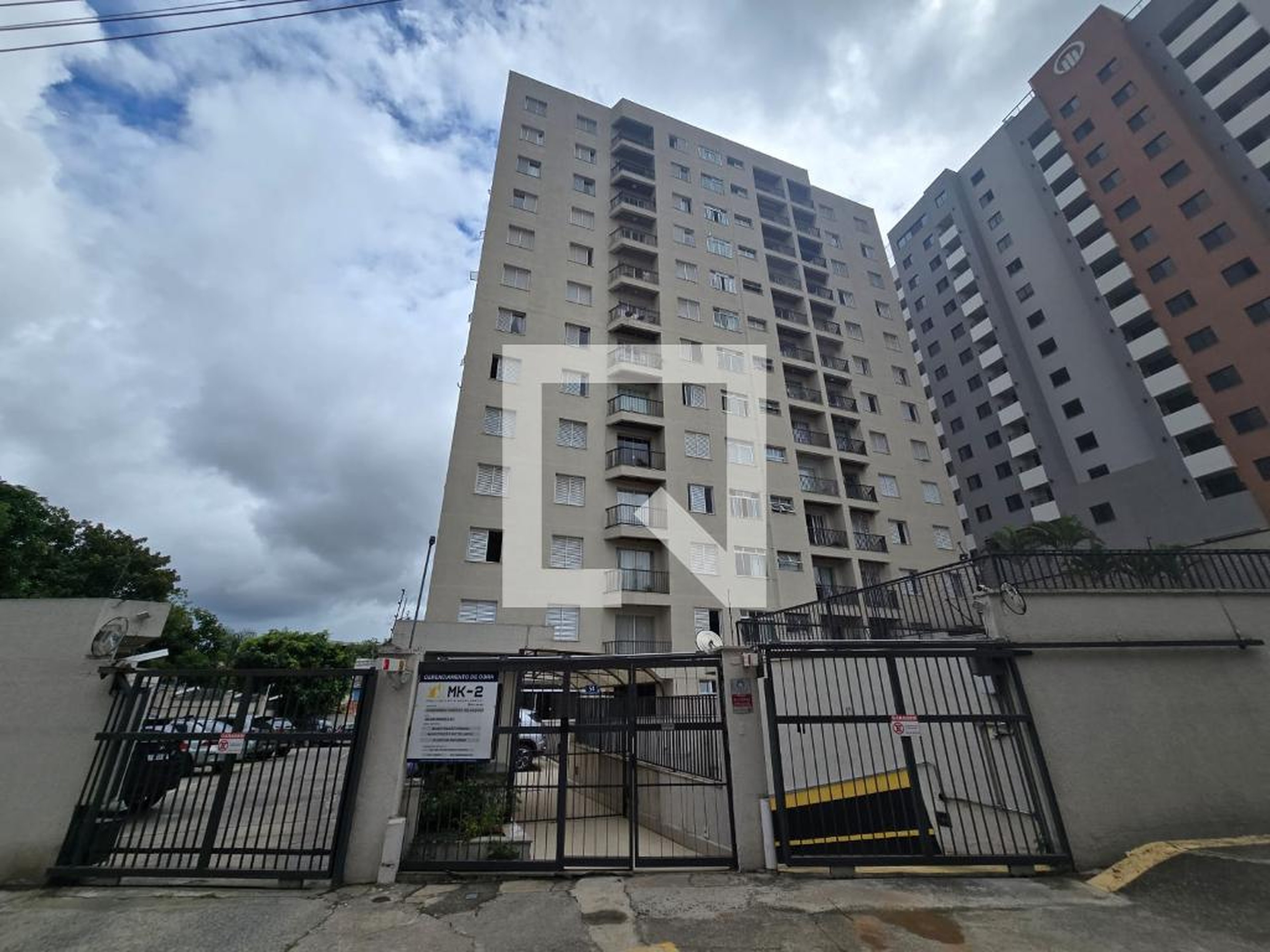 Fachada Condomínio Velasquez