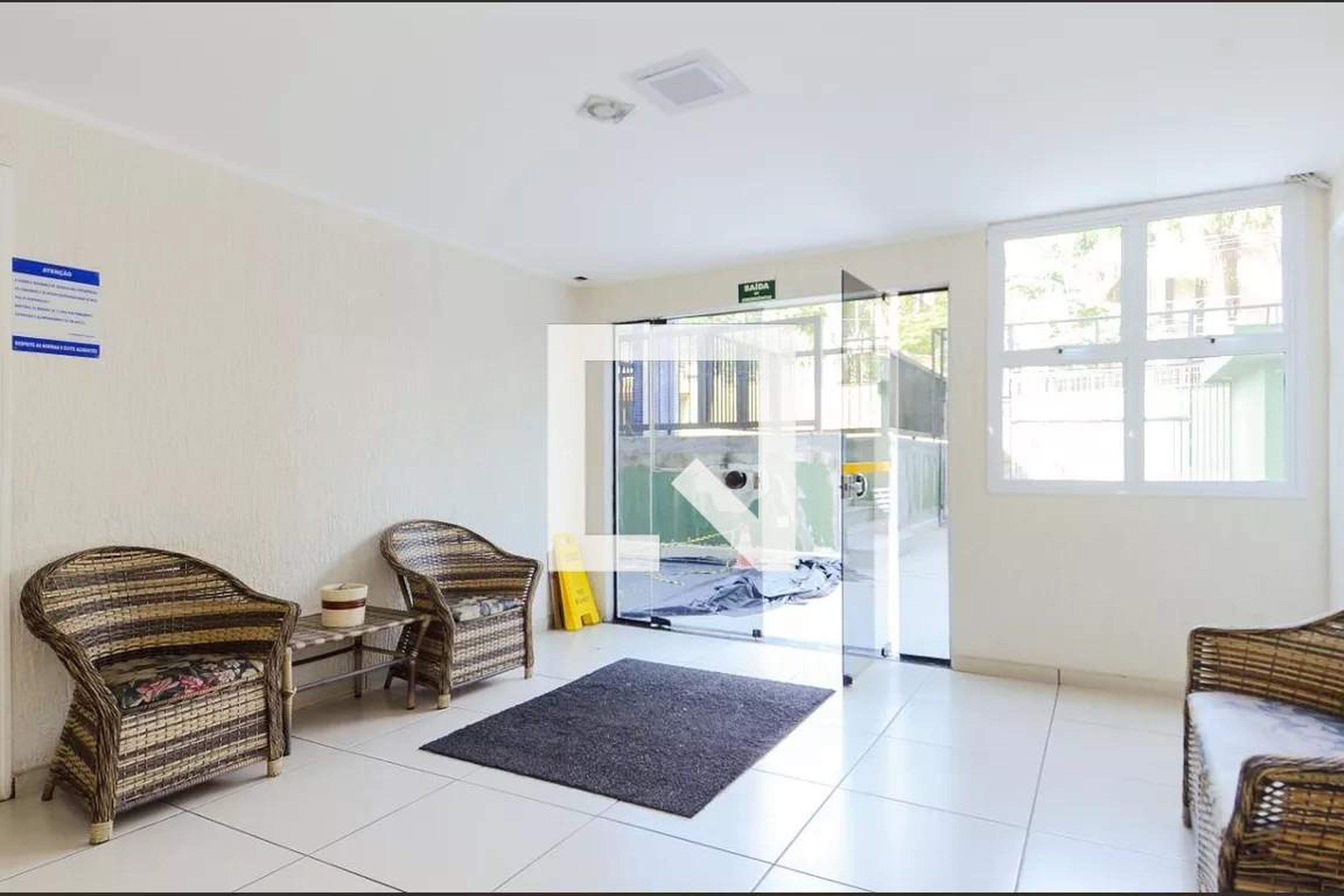 Hall Social - Velasquez