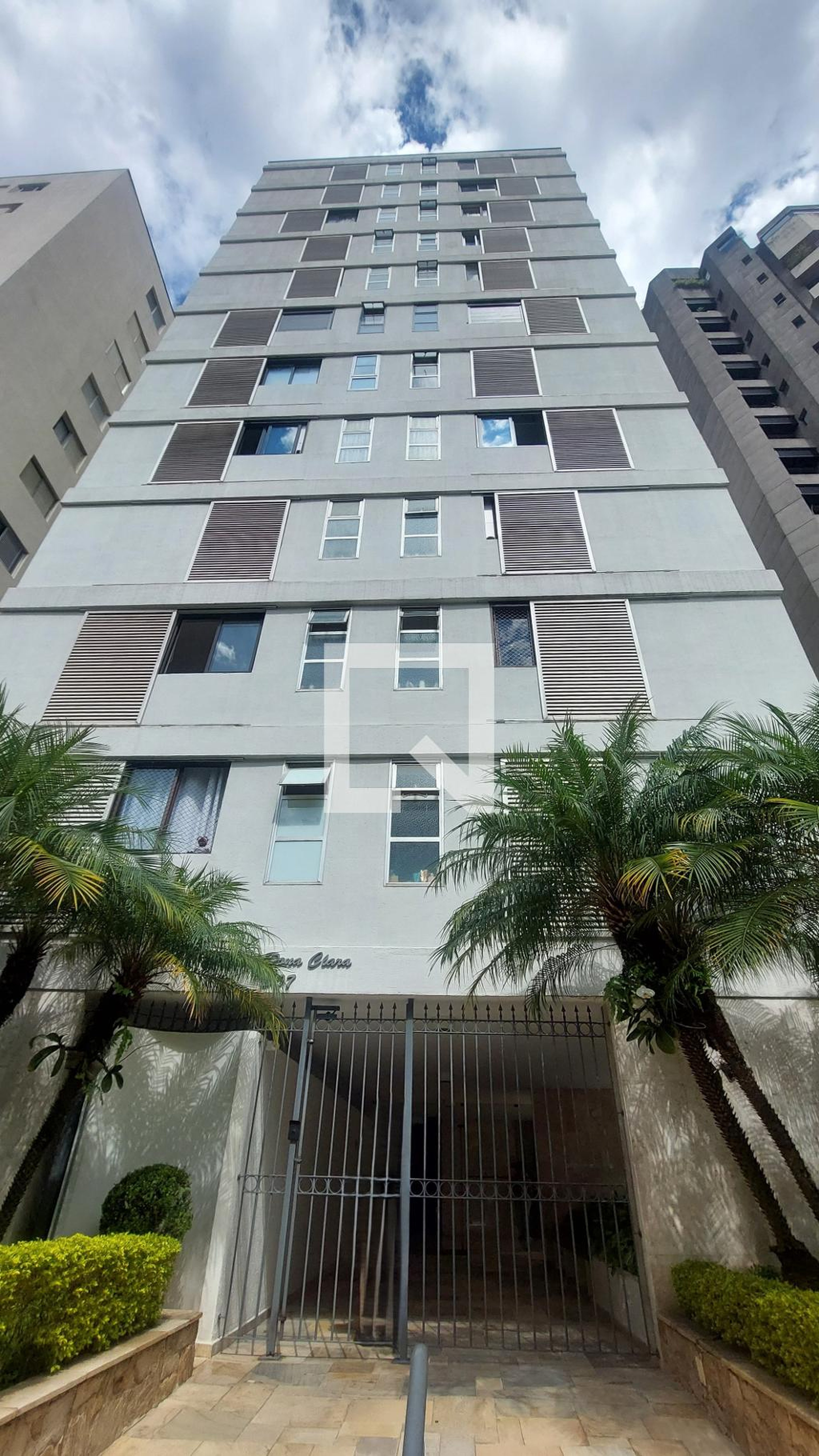 Edifício Condomínio Dona Clara