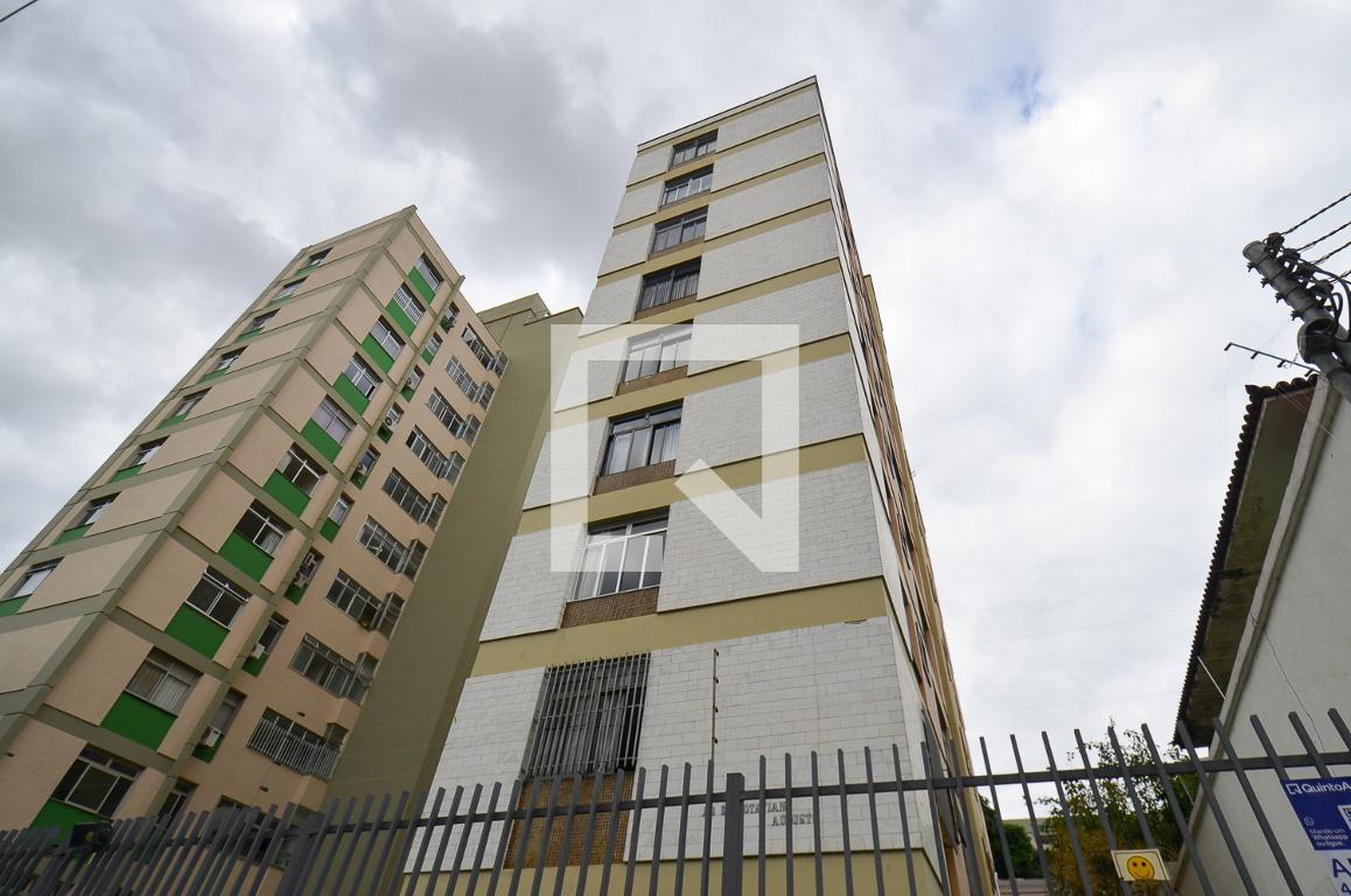 Fachada Condomínio em Avenida Francisco Sales, 183