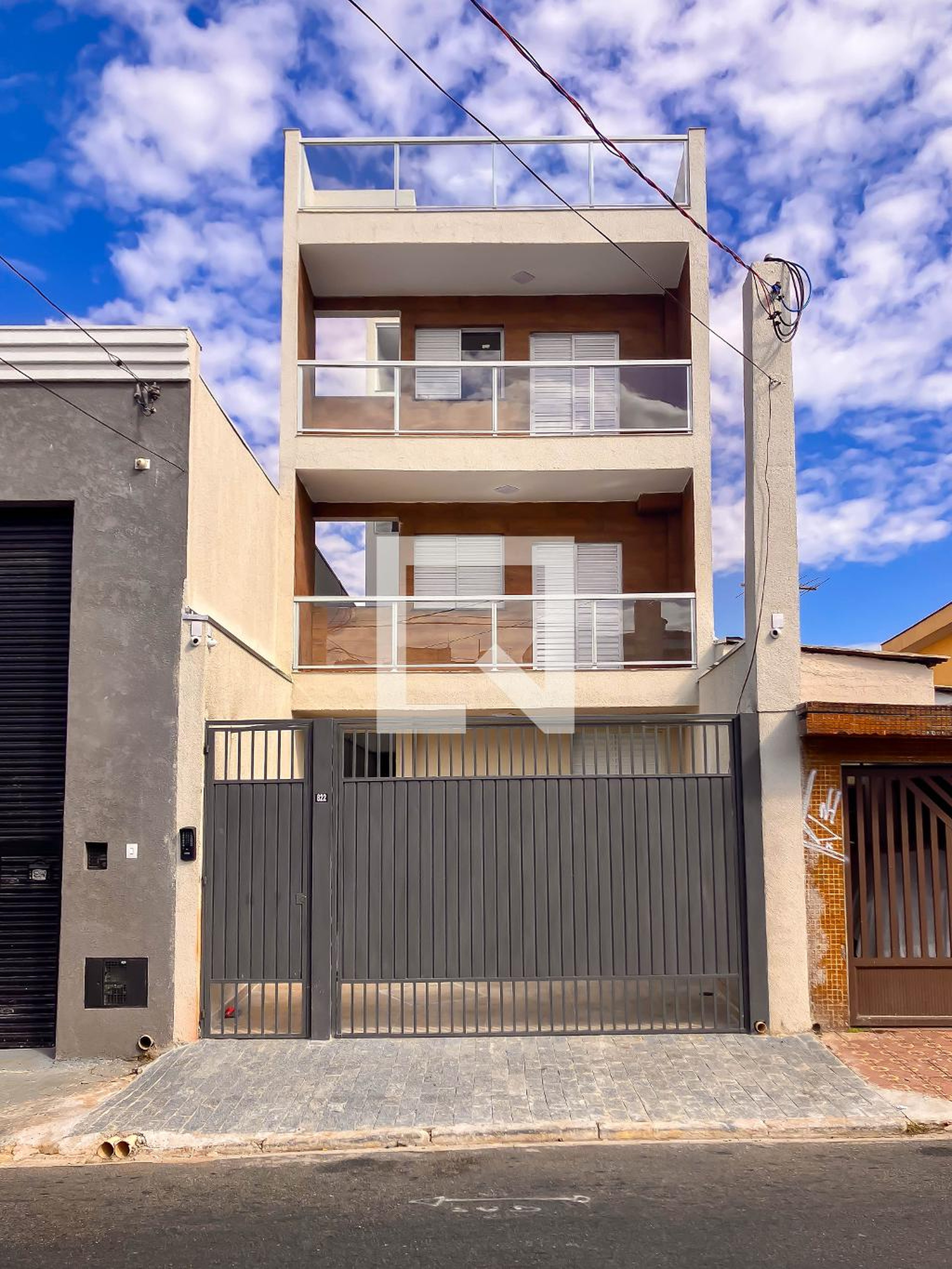 Fachada Condomínio em Avenida Renata, 822