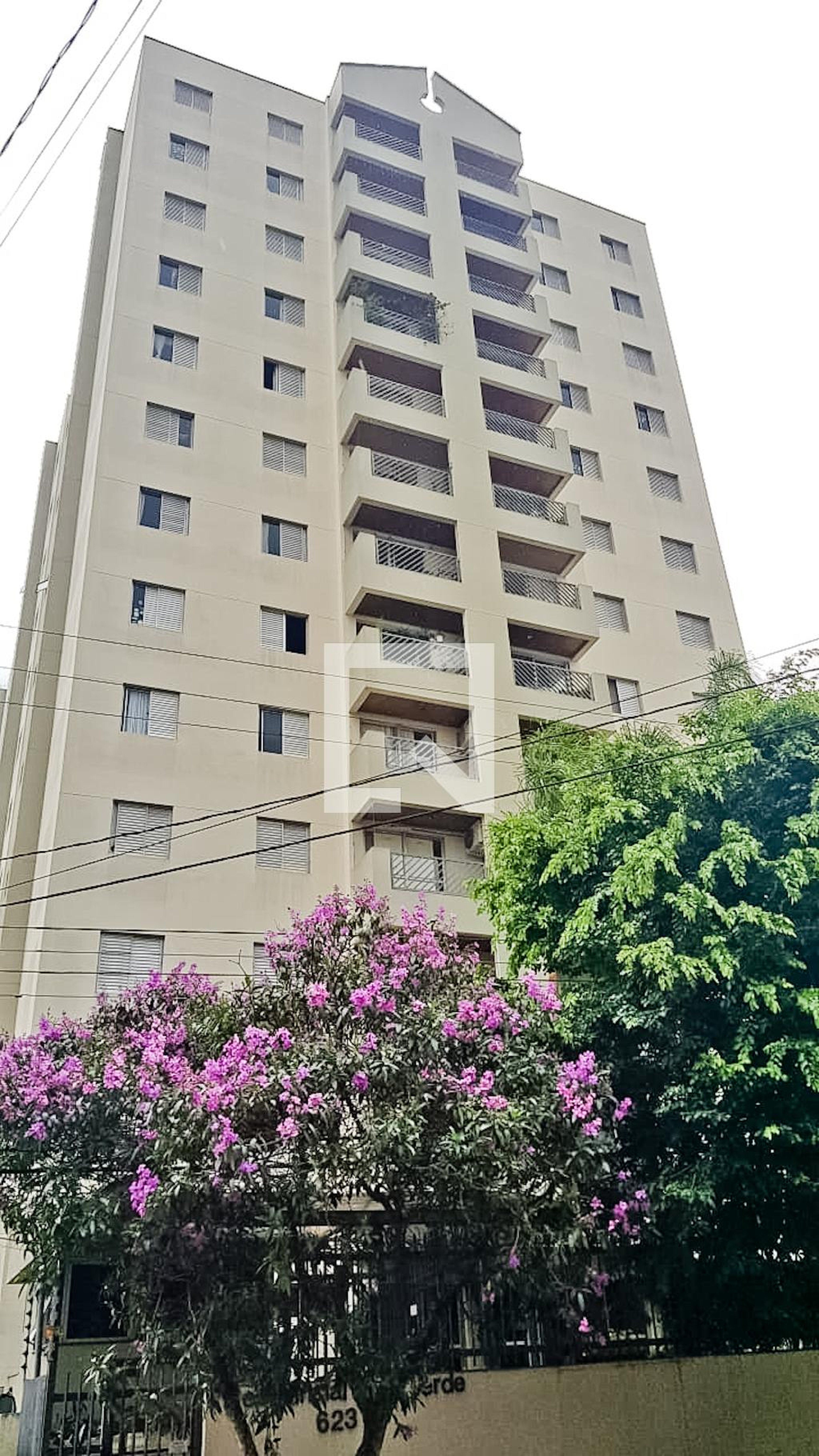 Fachada Residencial Casa Verde