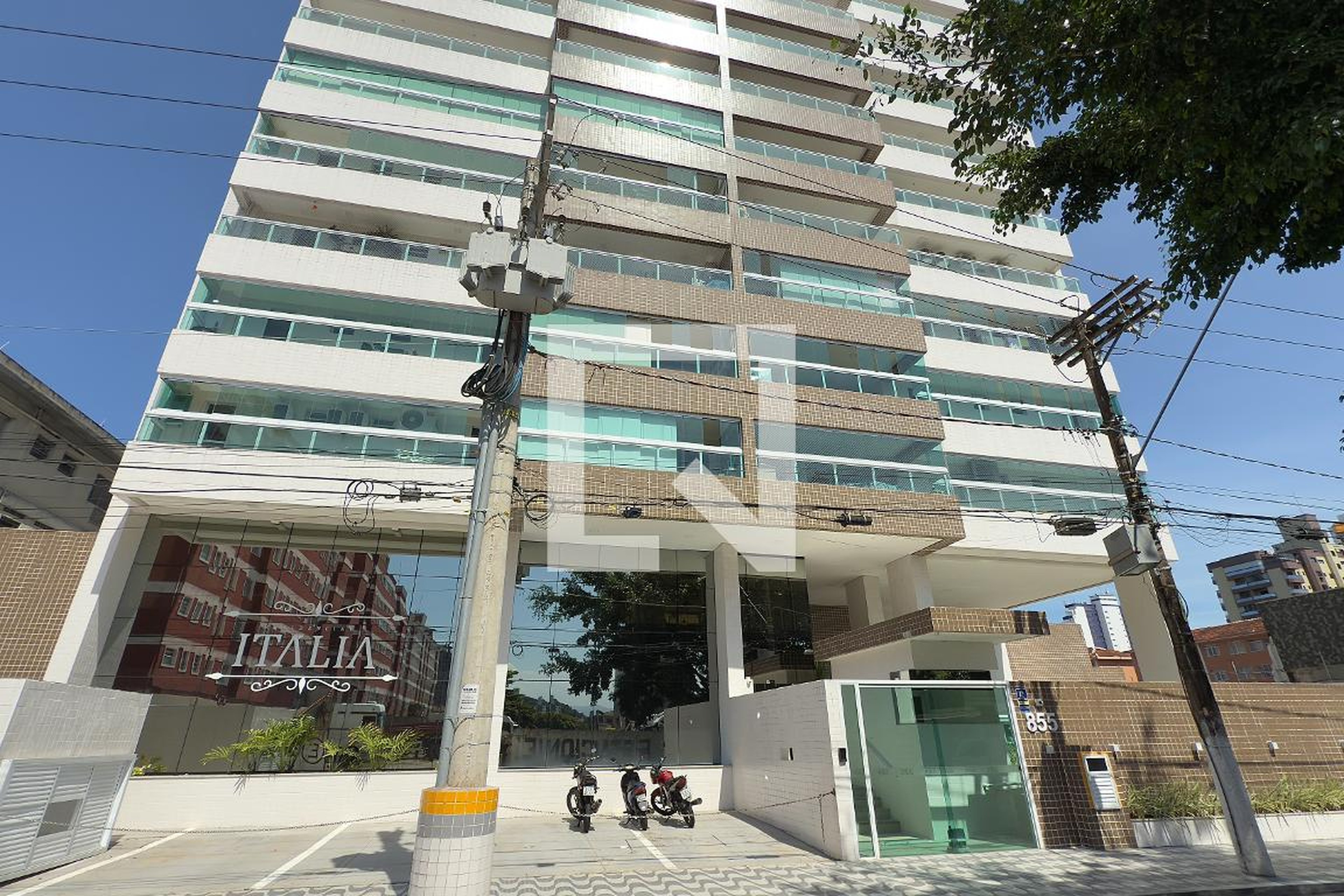 Fachada Residencial Itália