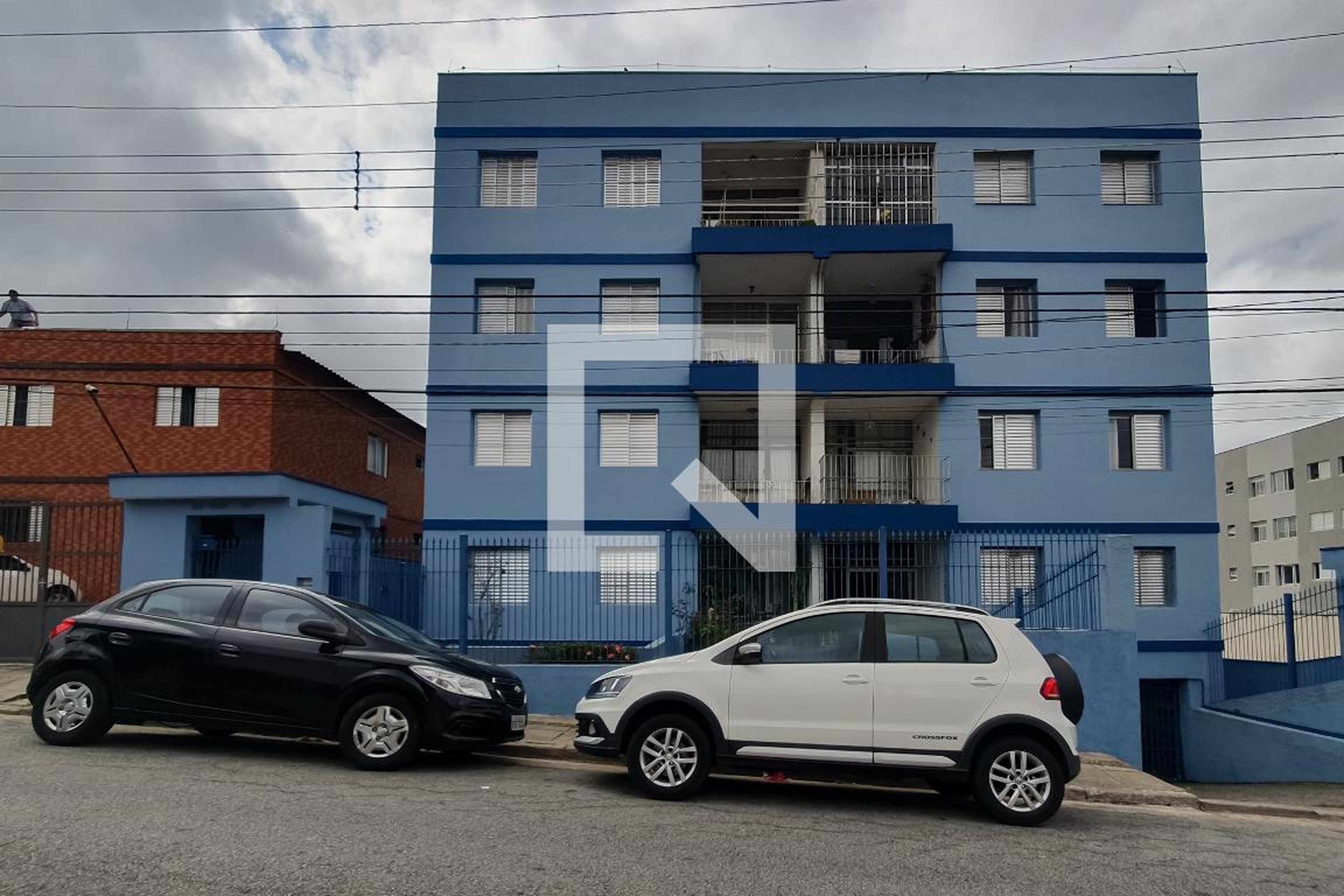 Fachada do Prédio Condomínio em Rua Gustavo Teixeira, 135