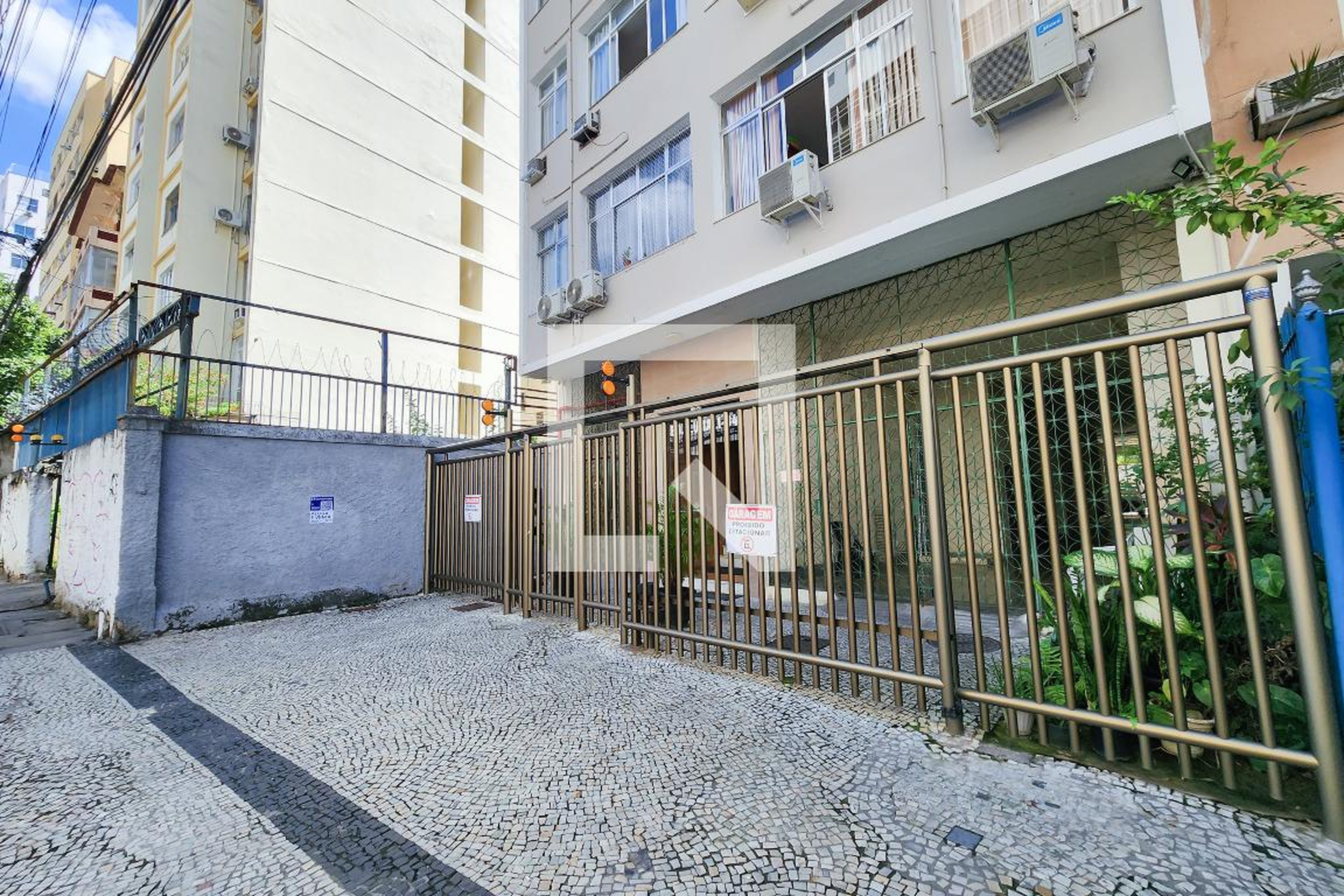 Fachada Edifício Lunali