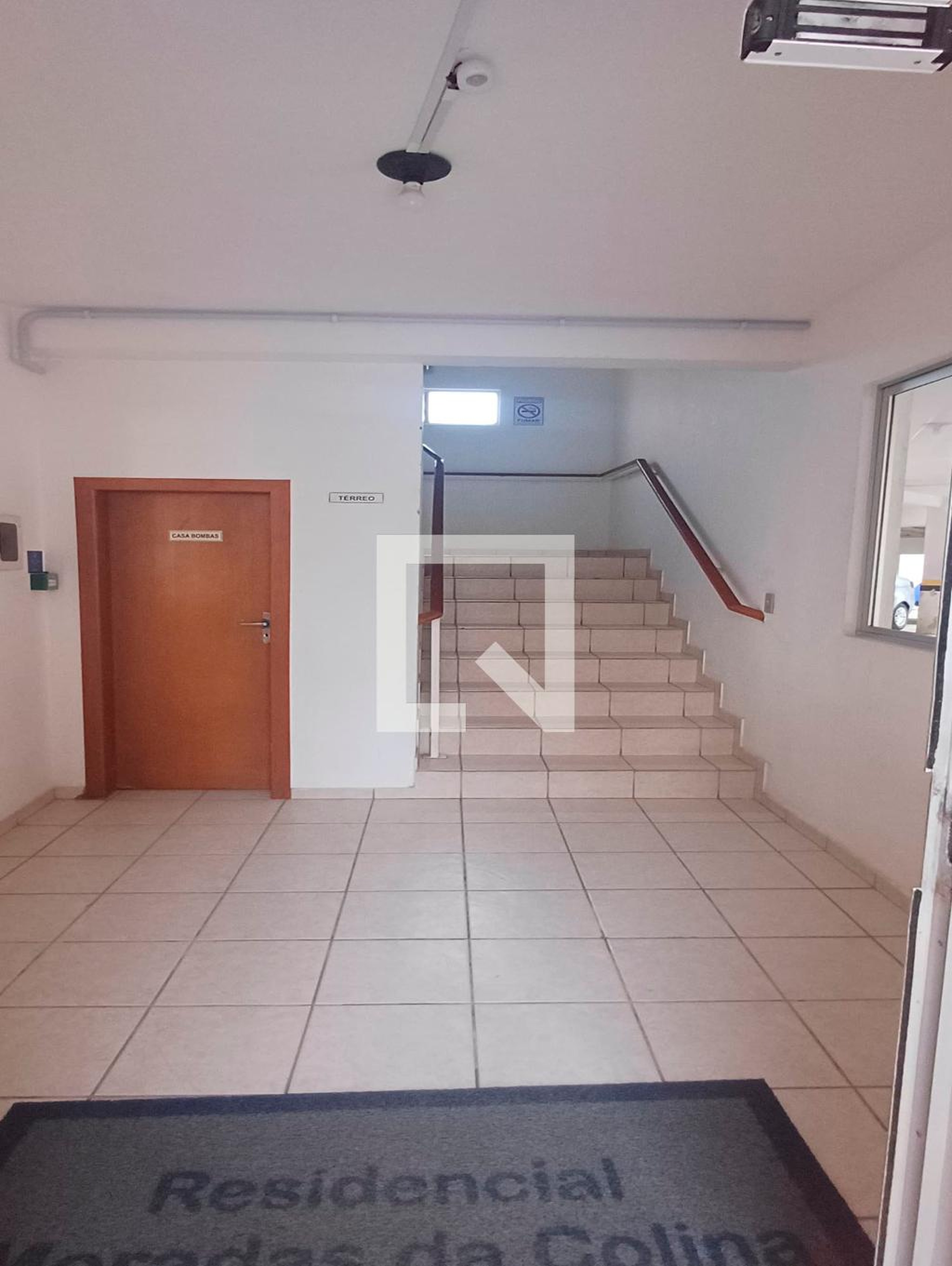 Hall de entrada - Moradas da Colina