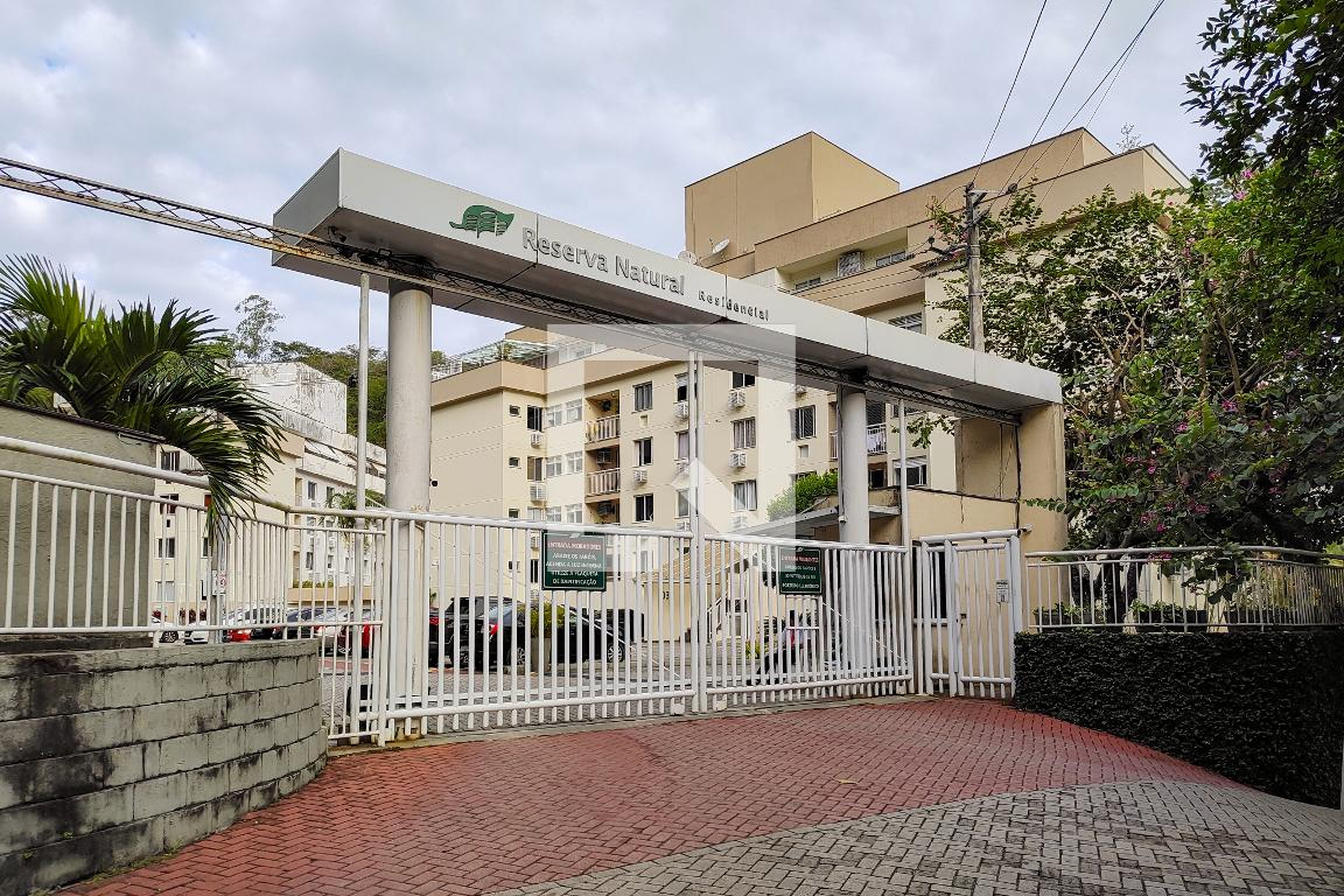 Fachada do condomínio Condomínio Reserva Natural