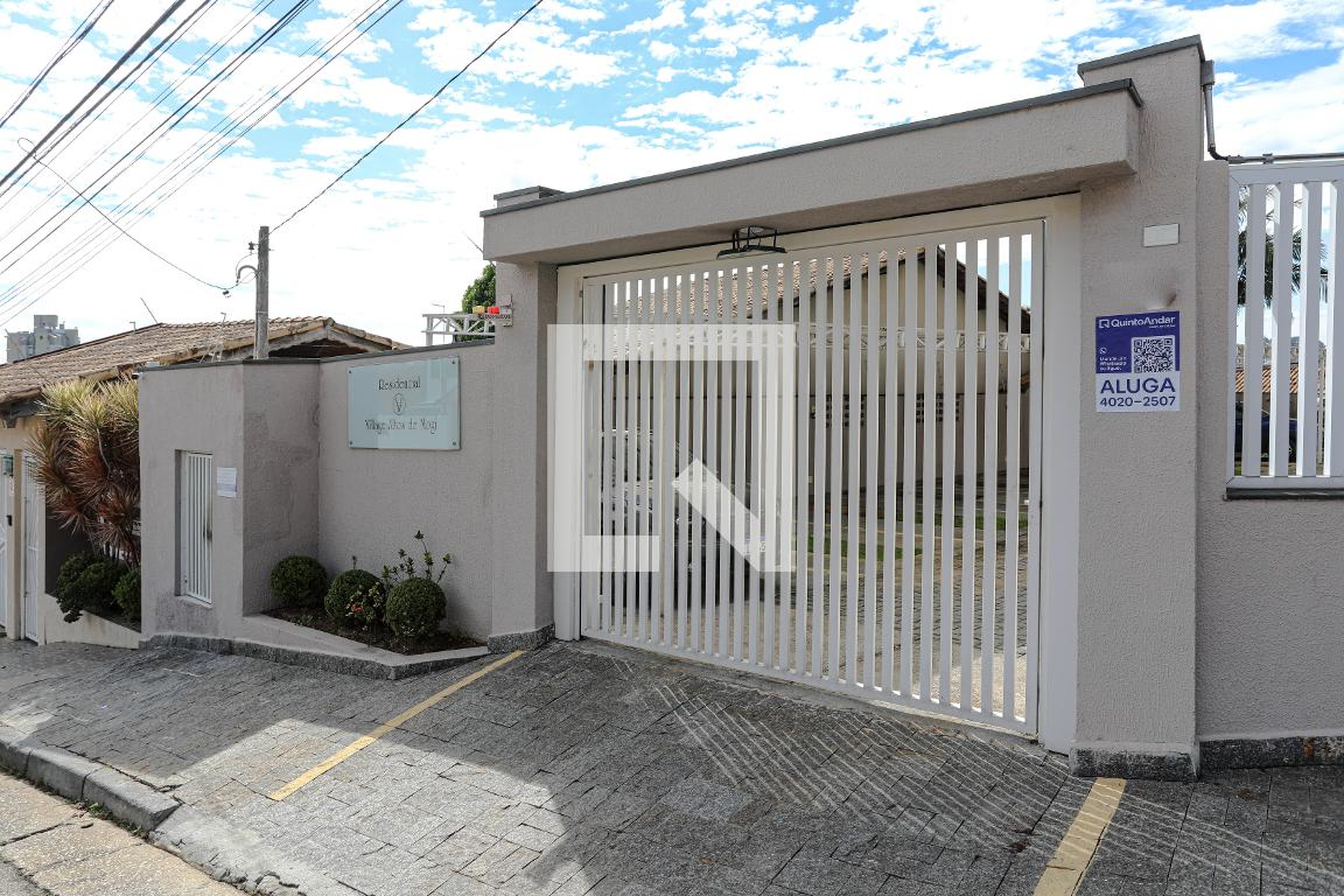 Fachada Residencial Village Altos de Mogi