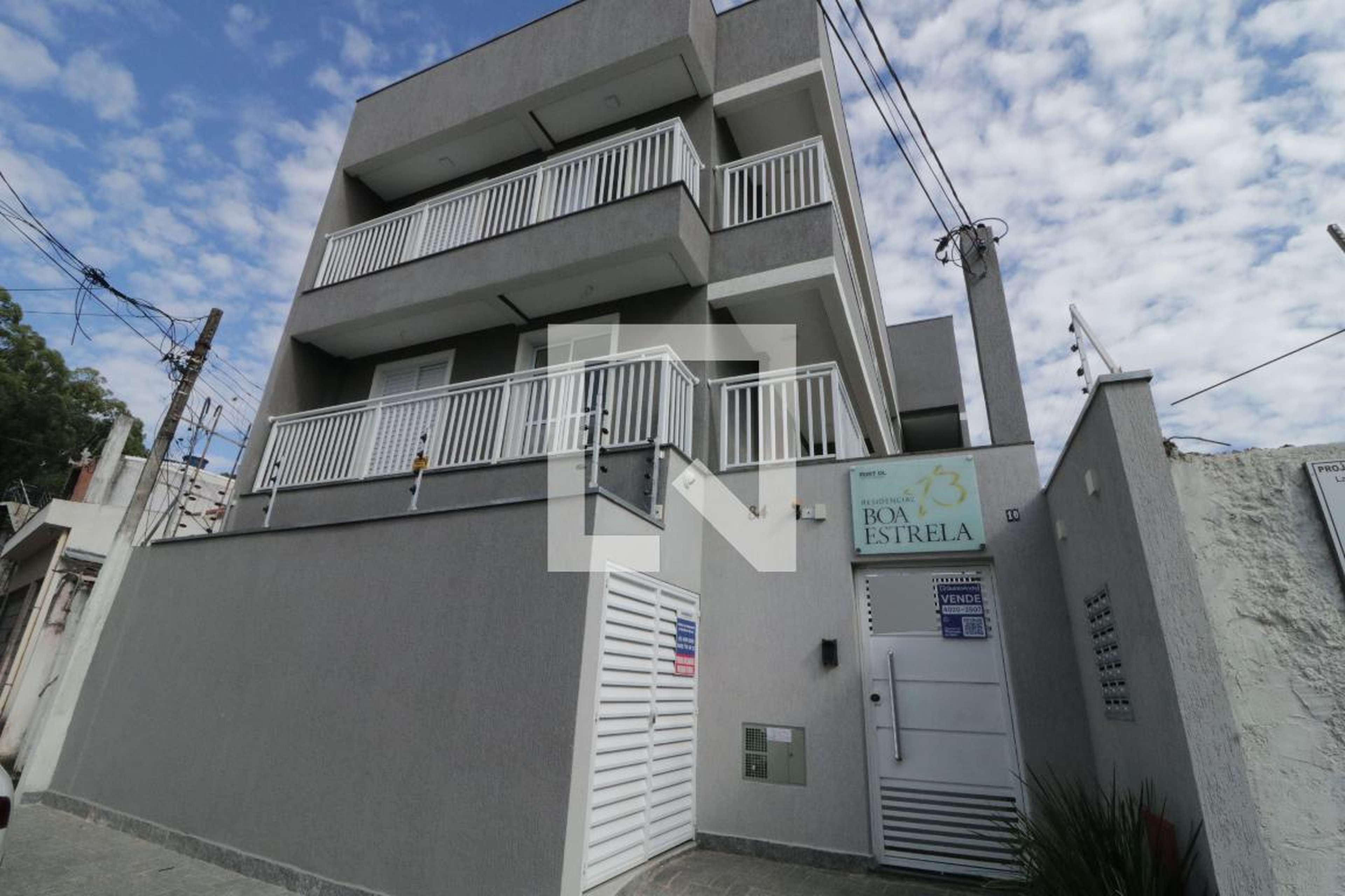 Fachada do Prédio Condomínio em Rua Boa Estrela, 84