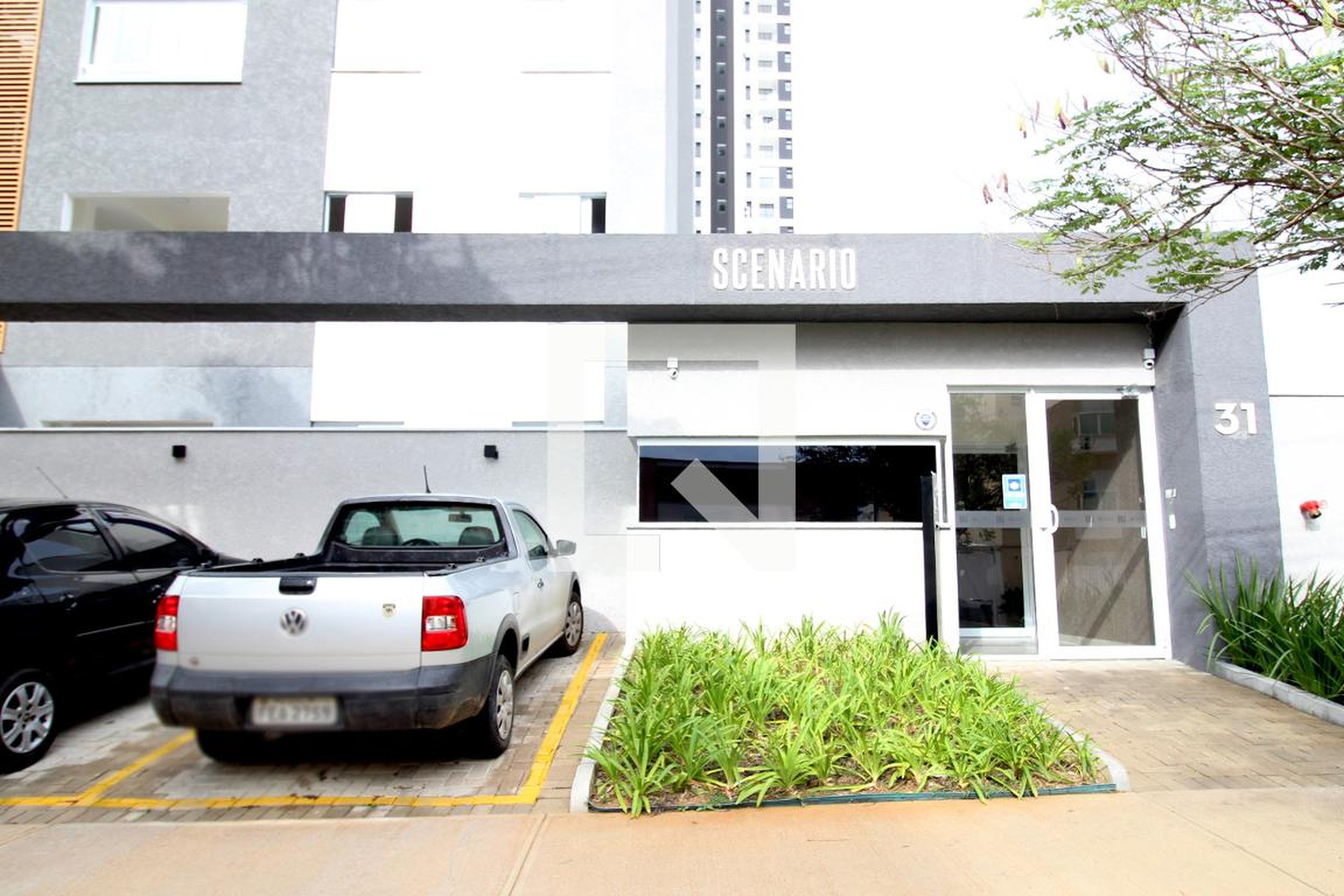 Fachada do Prédio Edifício Scenário Campolim