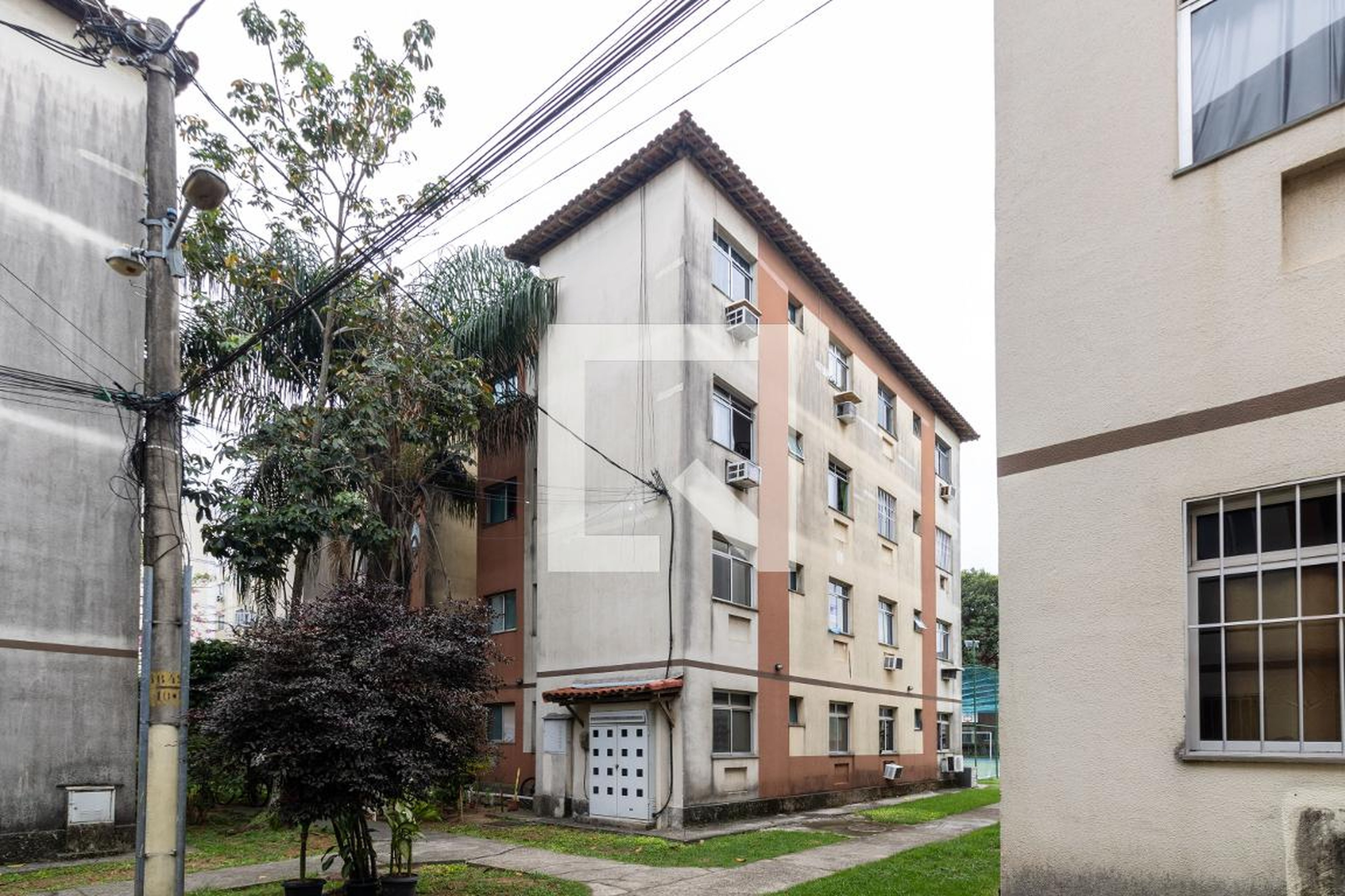 Fachada do Prédio Condomínio Vivendas dos Jardins de Cosmos