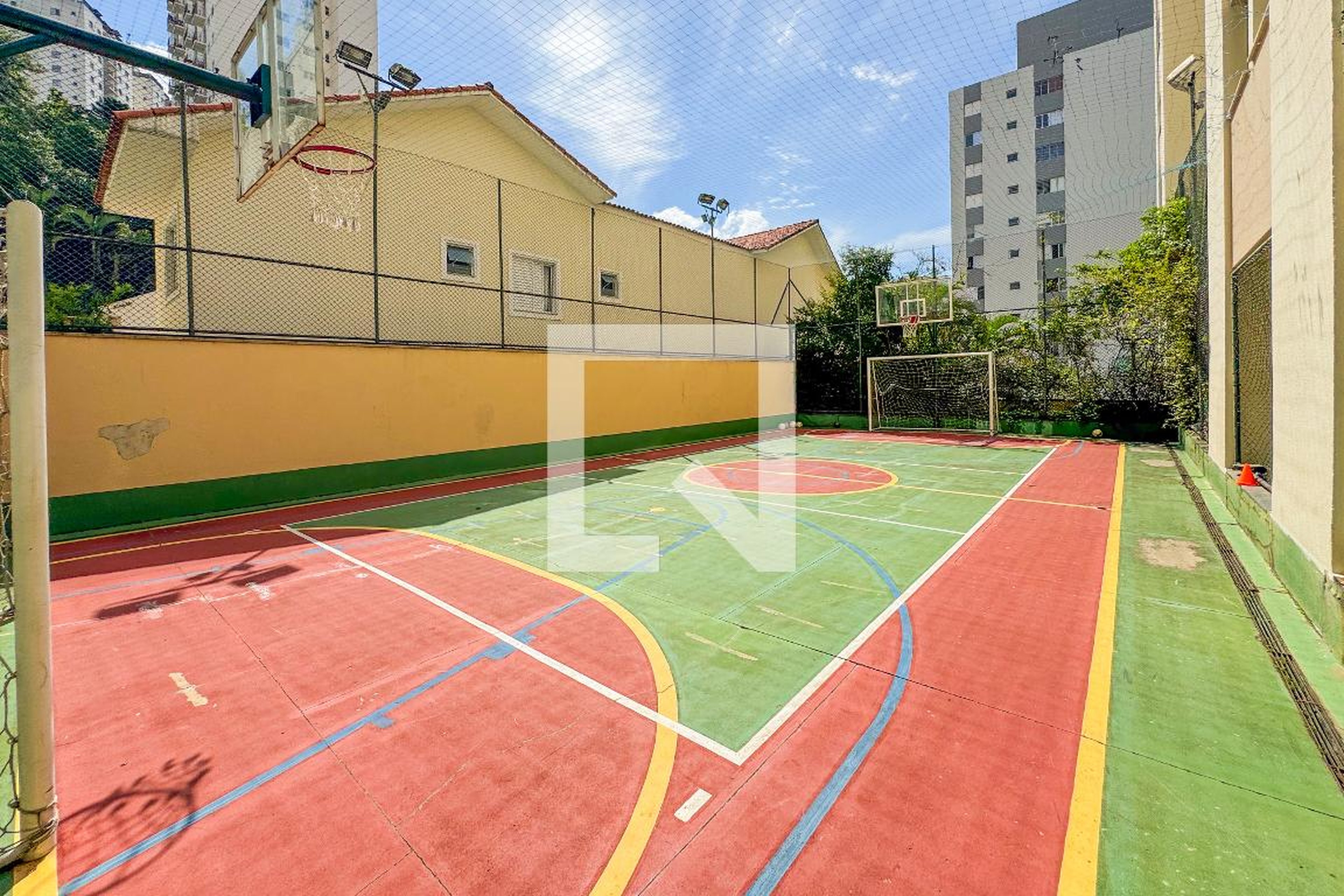 Quadra Esportiva - Torres de Mariana