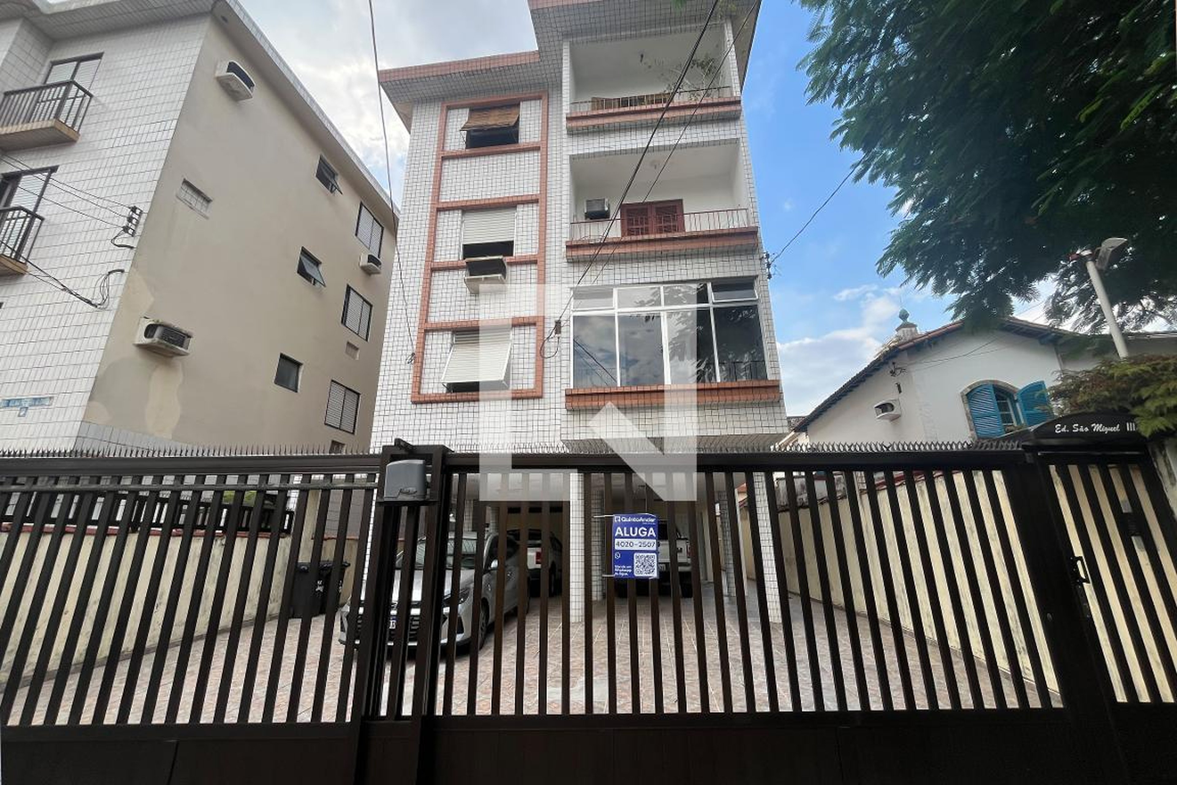 Fachada do Prédio Condomínio em Rua Doutor Constâncio Vaz Guimarães, 9