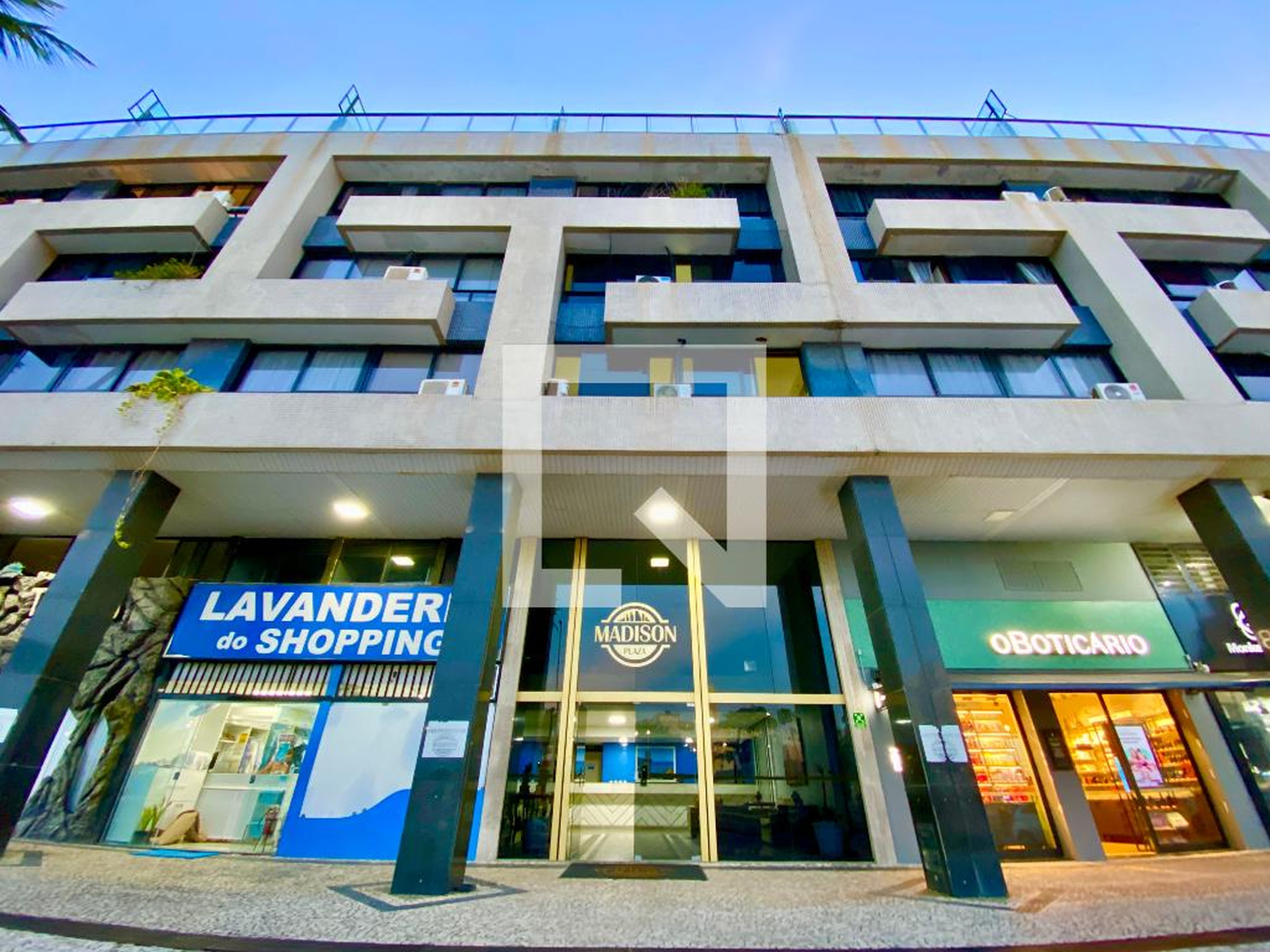 Fachada Condomínio Madson Plaza