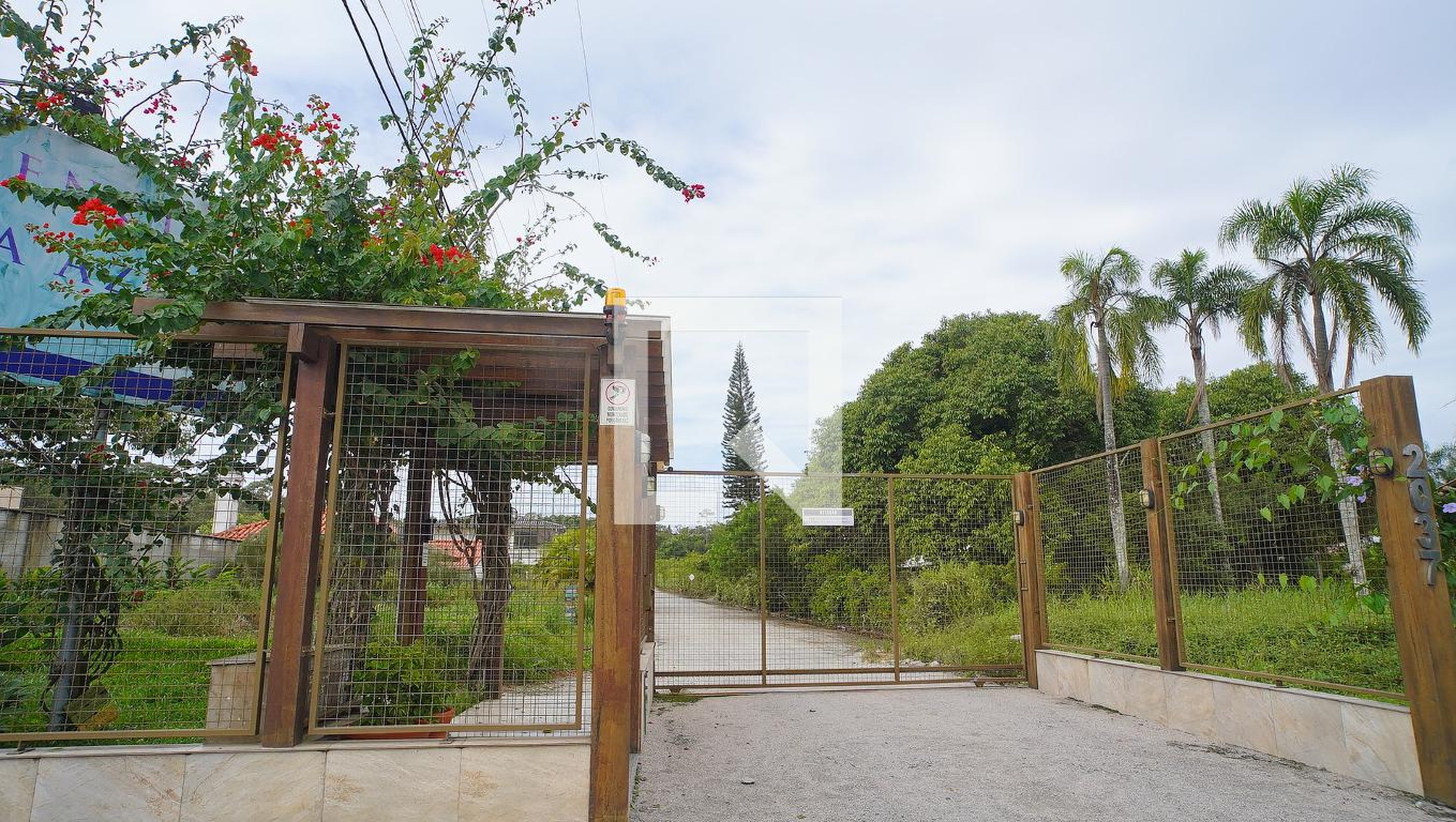 Fachada Residencial Lagoa Azul